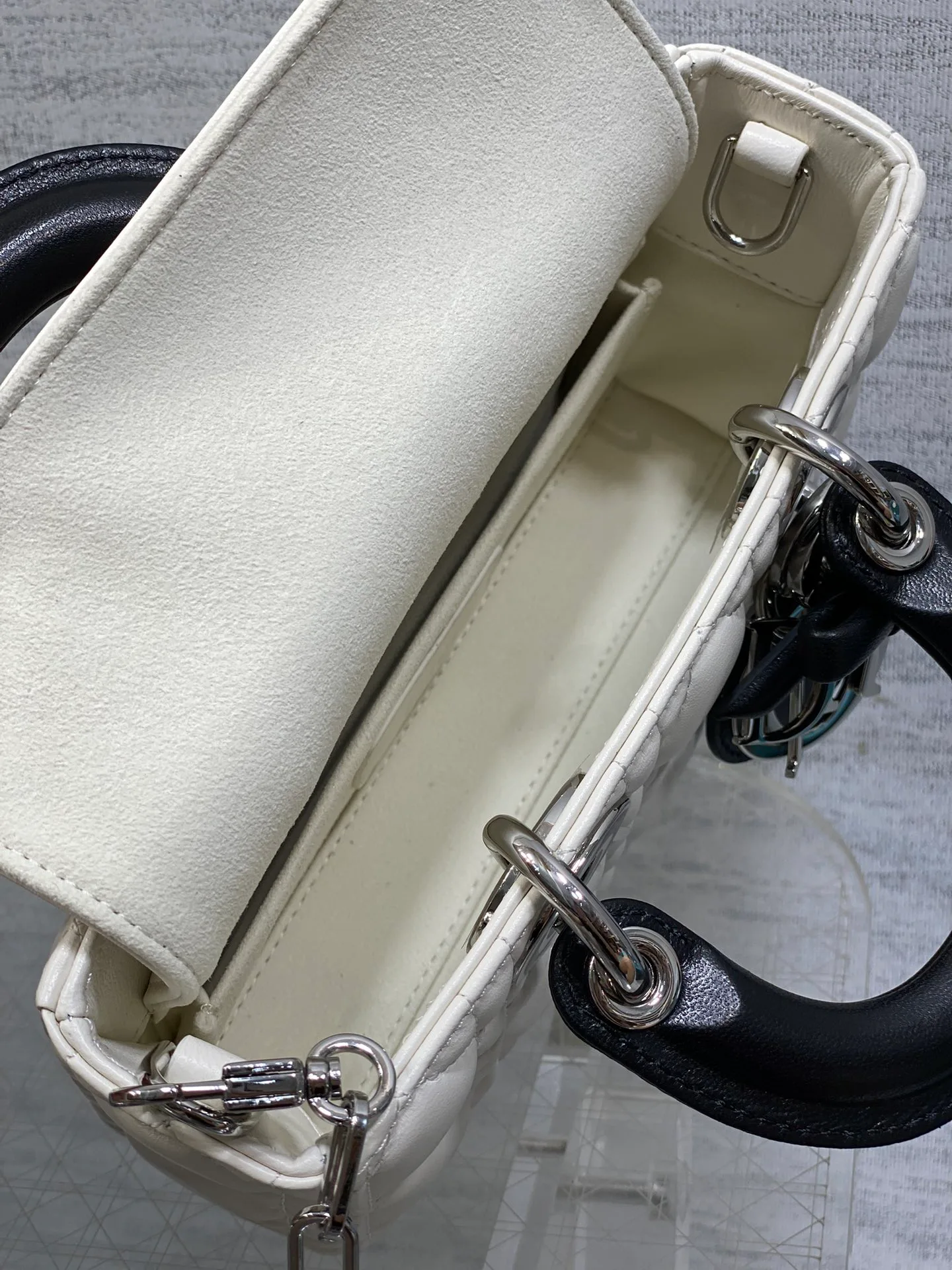 Women's Classic Handbags CHRISTIAN DIOR 18392936