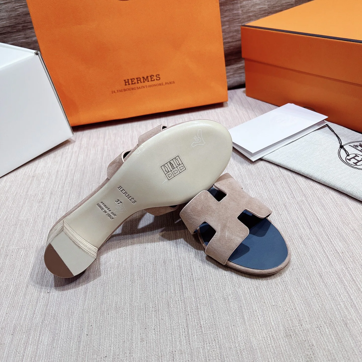 Women's Open-Toe Sandals HERMES 17749534