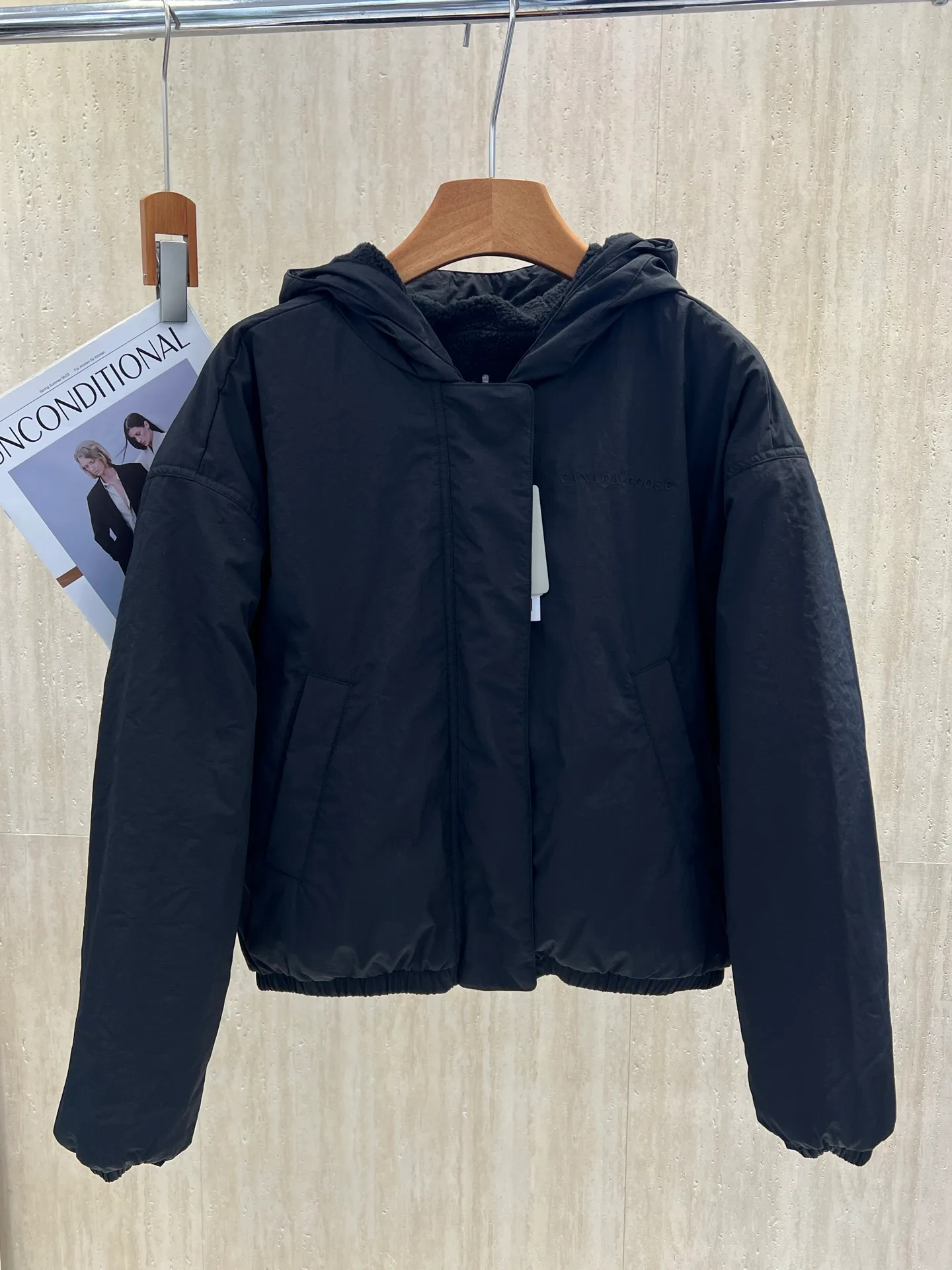 Men's Jackets And Down Jackets CANADA GOOSE 18330521