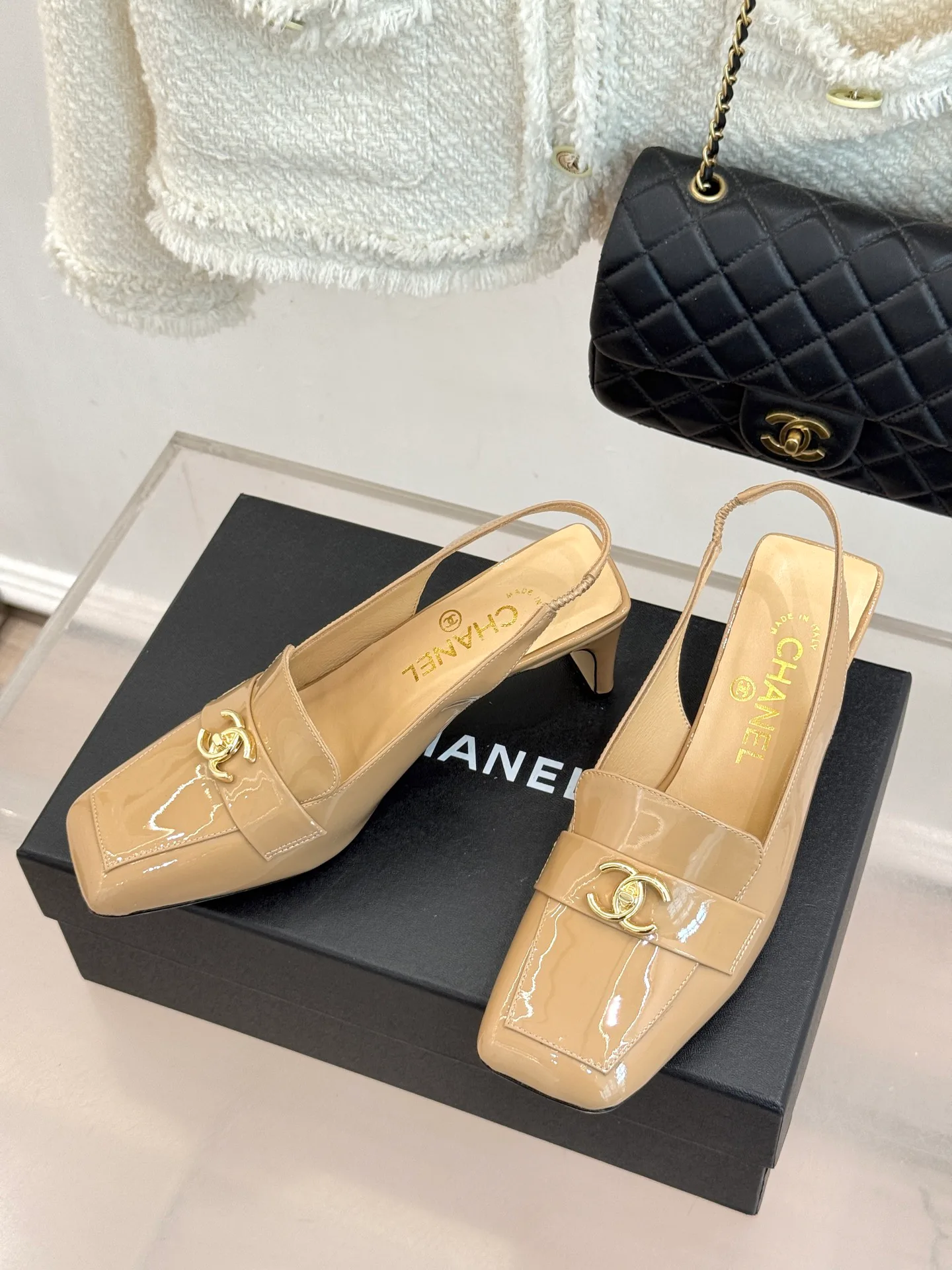 Women's Open-Toe Sandals CHANEL 17699631