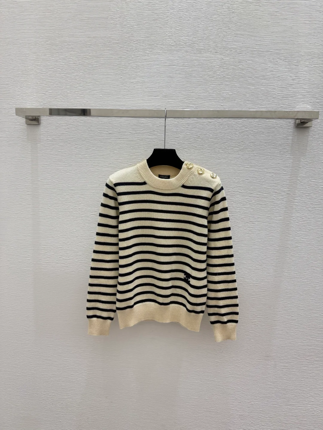 Women's Jumpers And Sweaters CHANEL 17696385