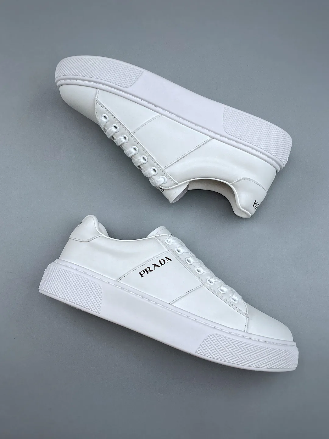 Men's Sneakers PRADA 18212028