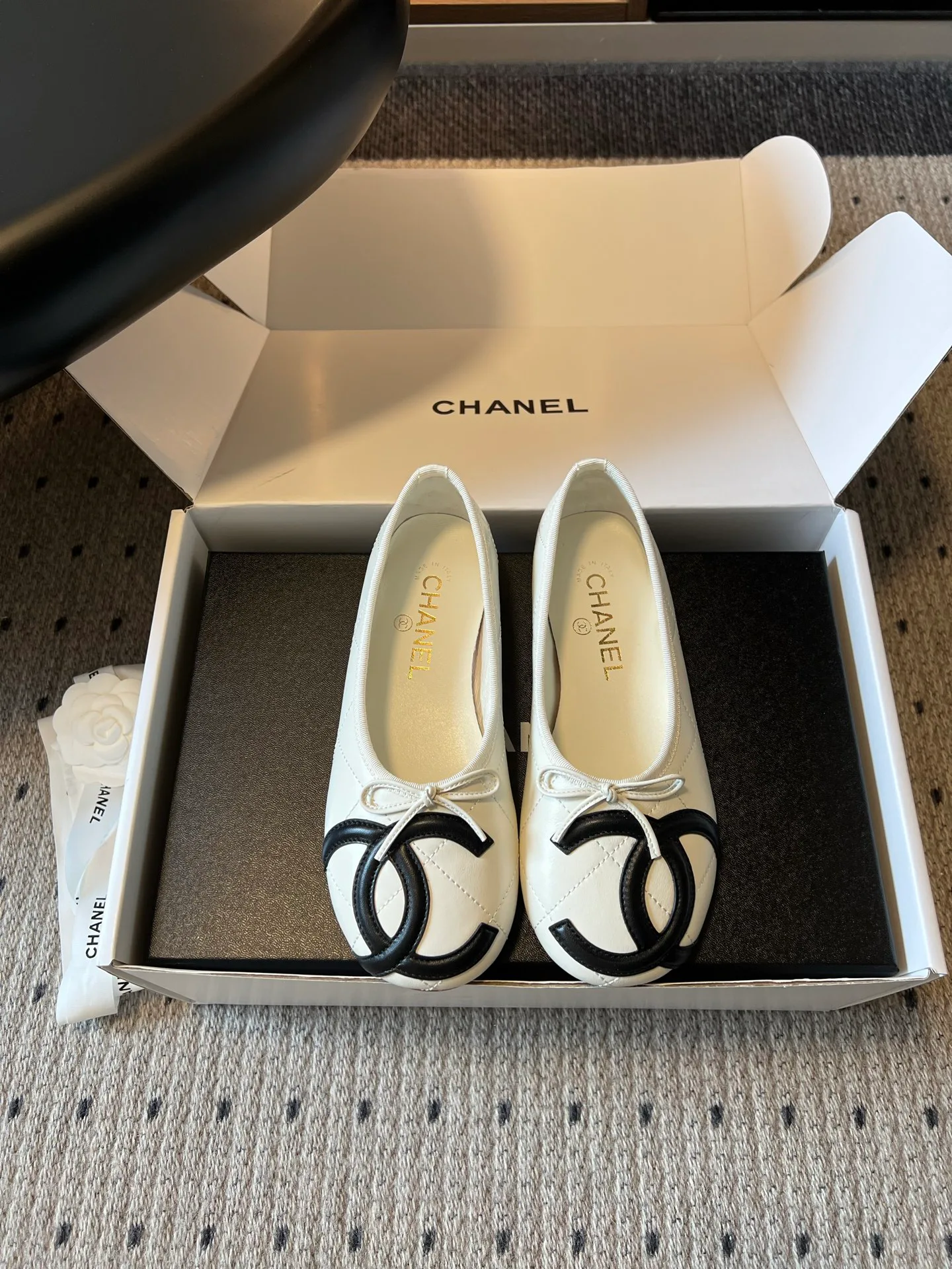 Women's Ballet Flats CHANEL 17464162