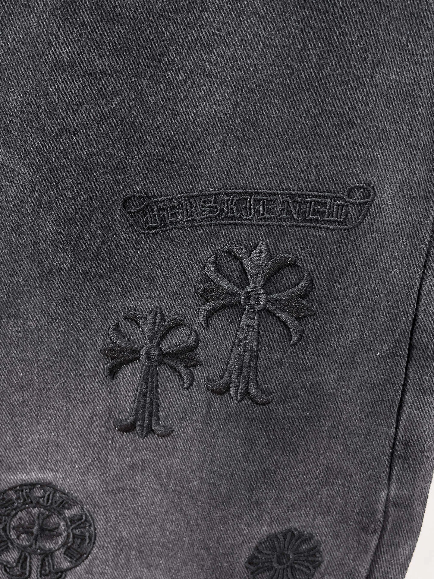 Men's Jeans CHROME HEARTS 18499647