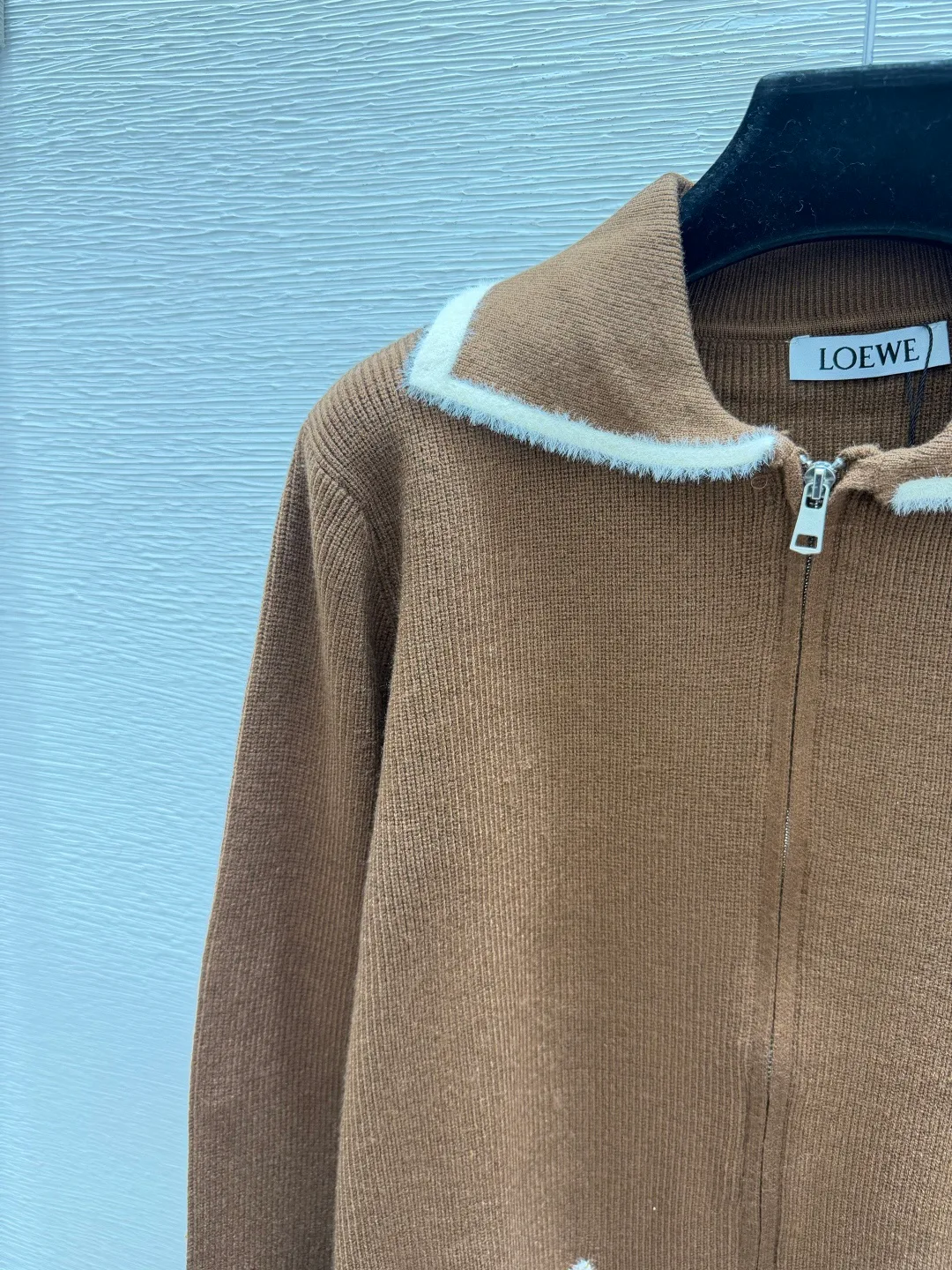 Women's Jumpers And Sweaters LOEWE 17953423