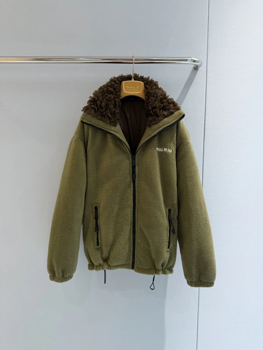 Women's Jackets And Down Jackets MIU MIU 18374101