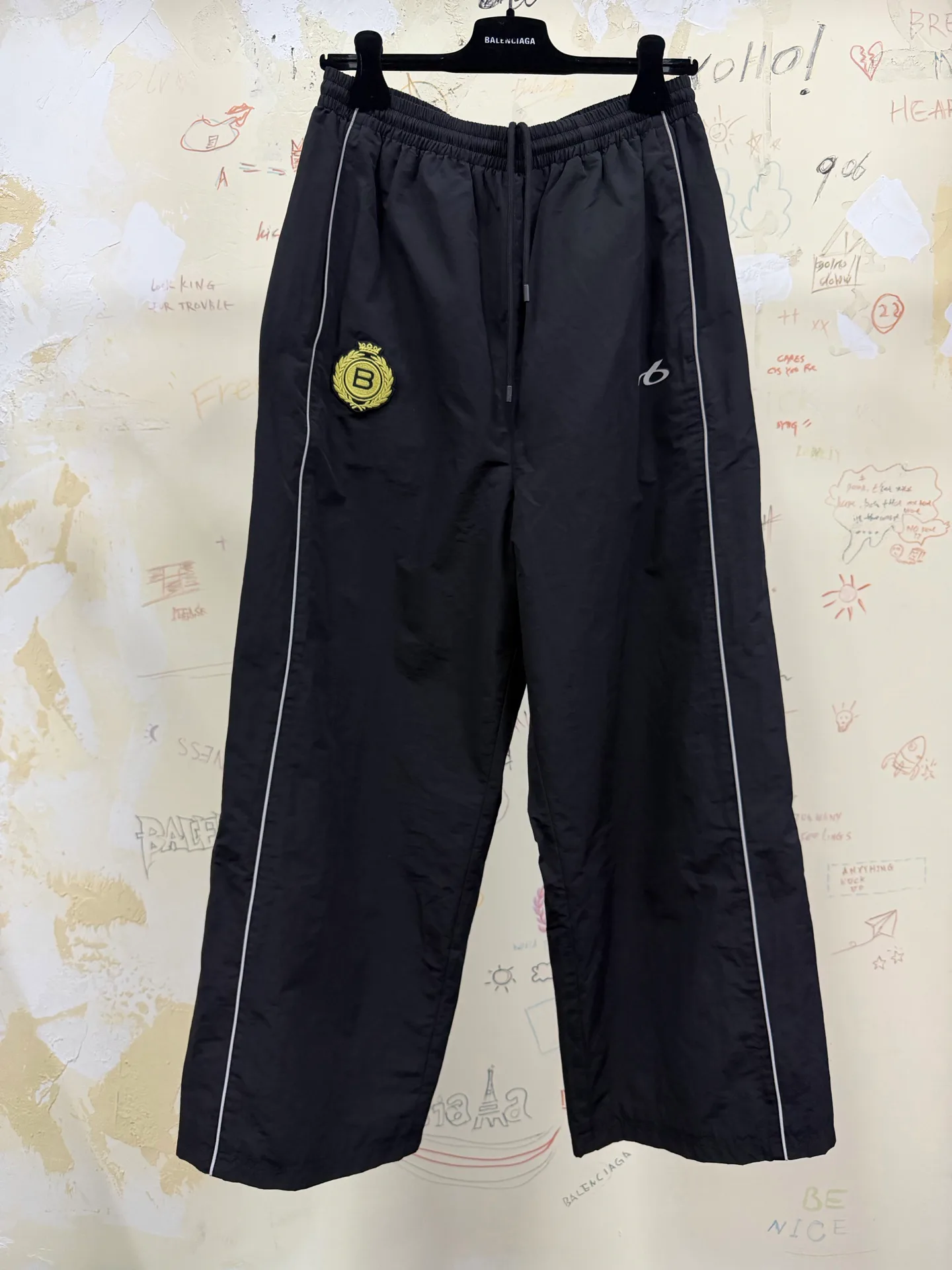 Men's Trousers BALENCIAGA 18413946
