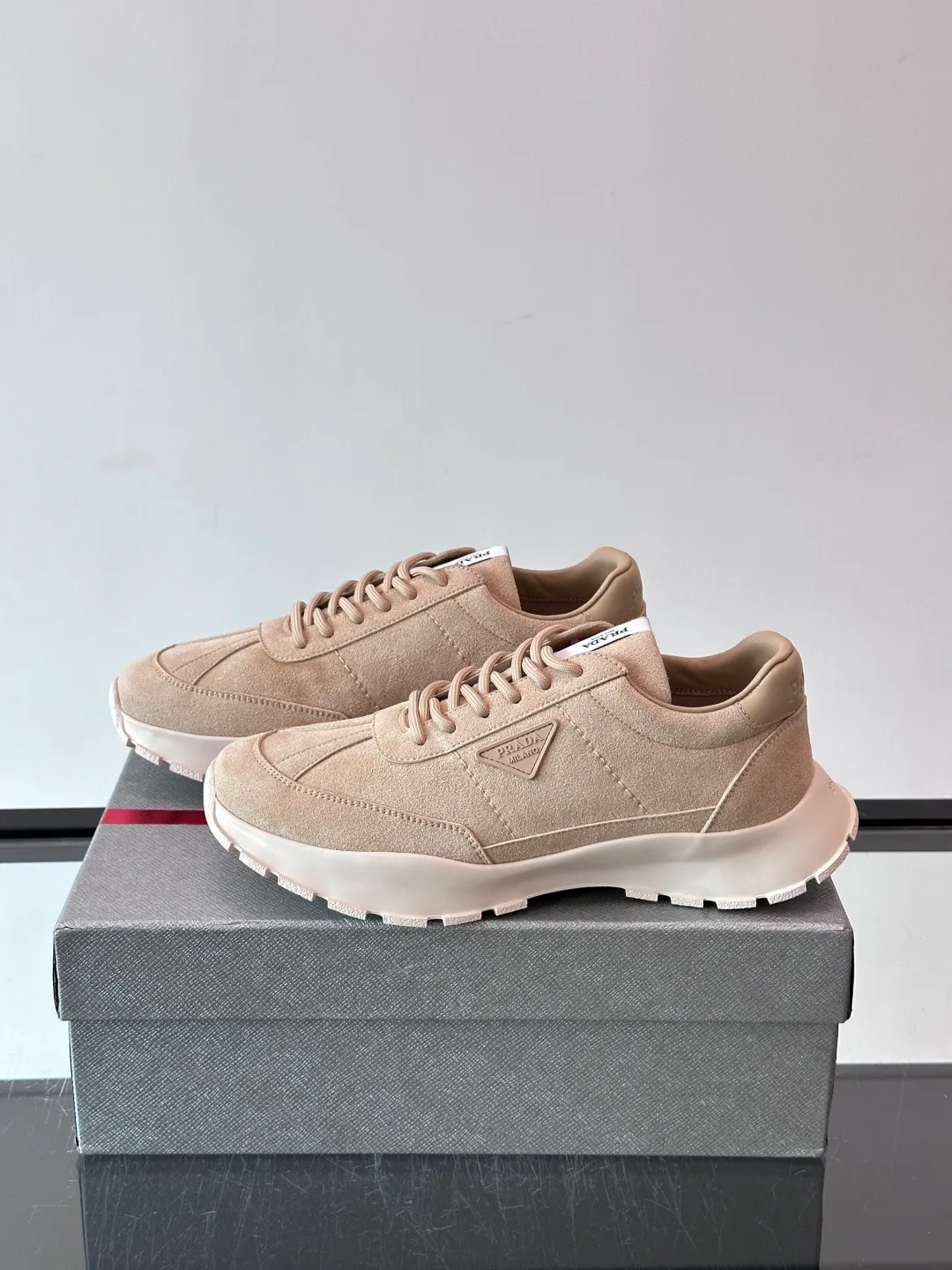 Men's Sneakers PRADA 18449484