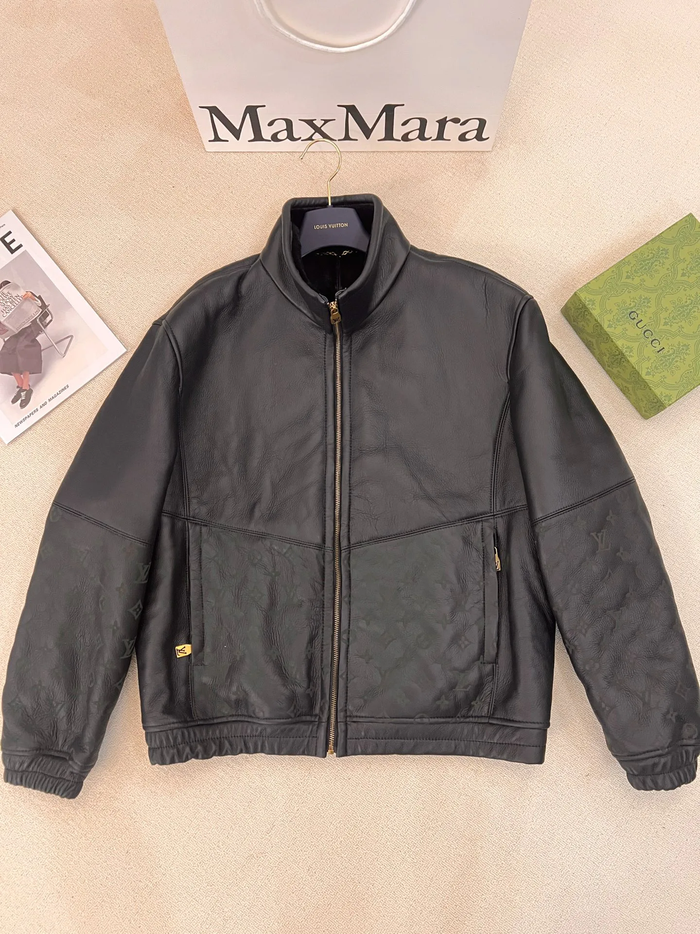 Women's Leather Jackets And Sheepskin Coats LOUIS VUITTON 18408985