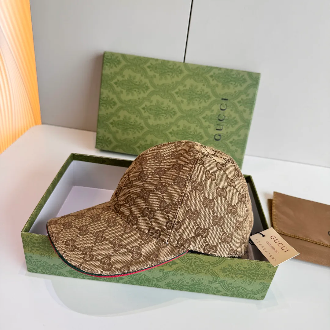 Hats GUCCI 17467747