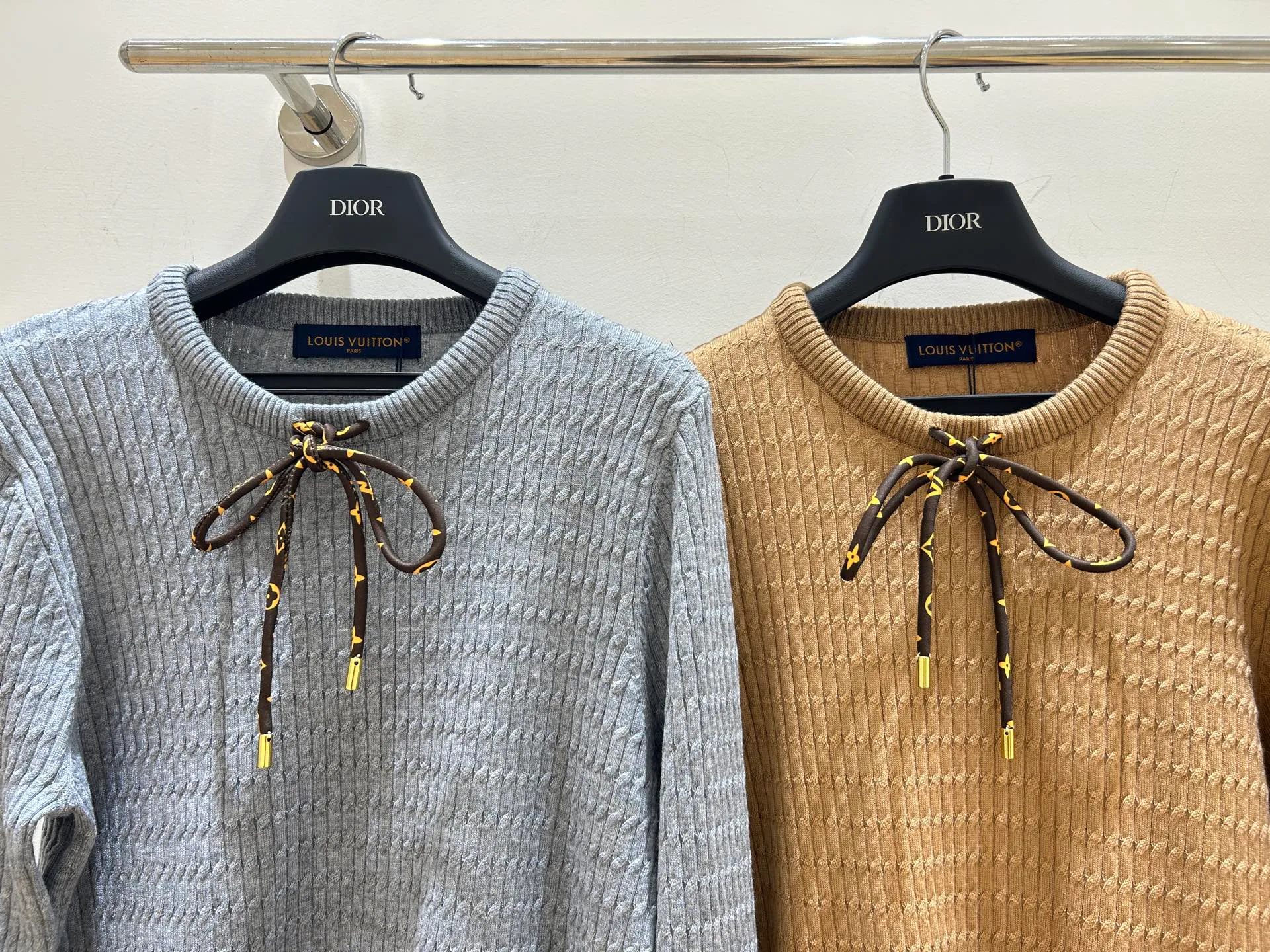 Women's Jumpers And Sweaters LOUIS VUITTON 17952920