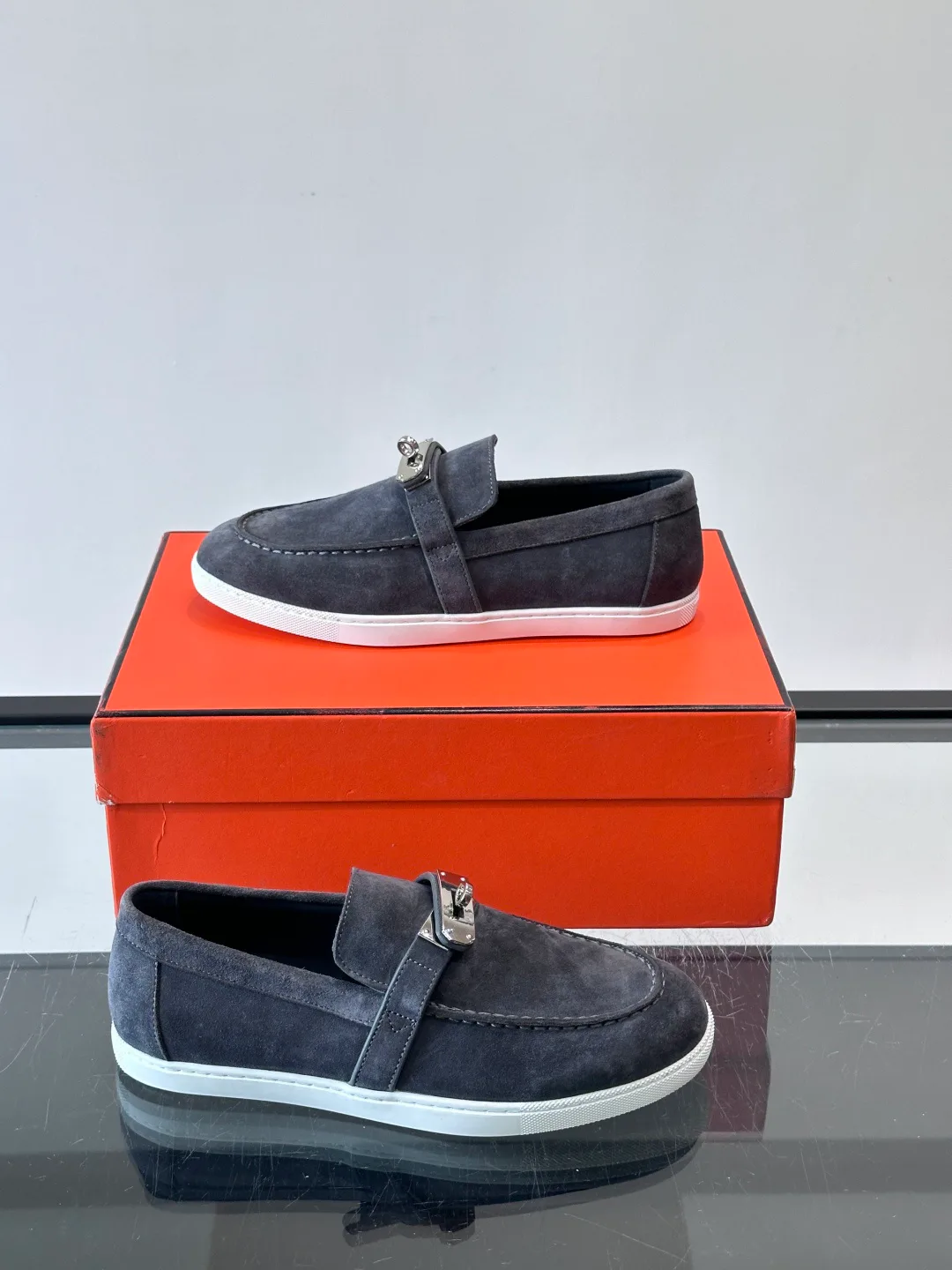 Men's Loafers And Dress Shoes HERMES 17904315
