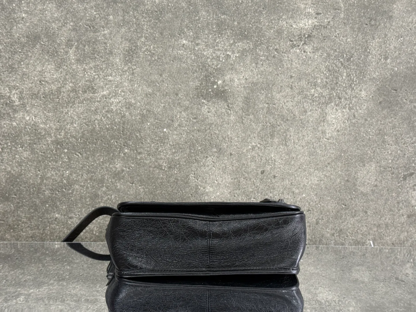 Классические Сумки Женские Balenciaga 18608625