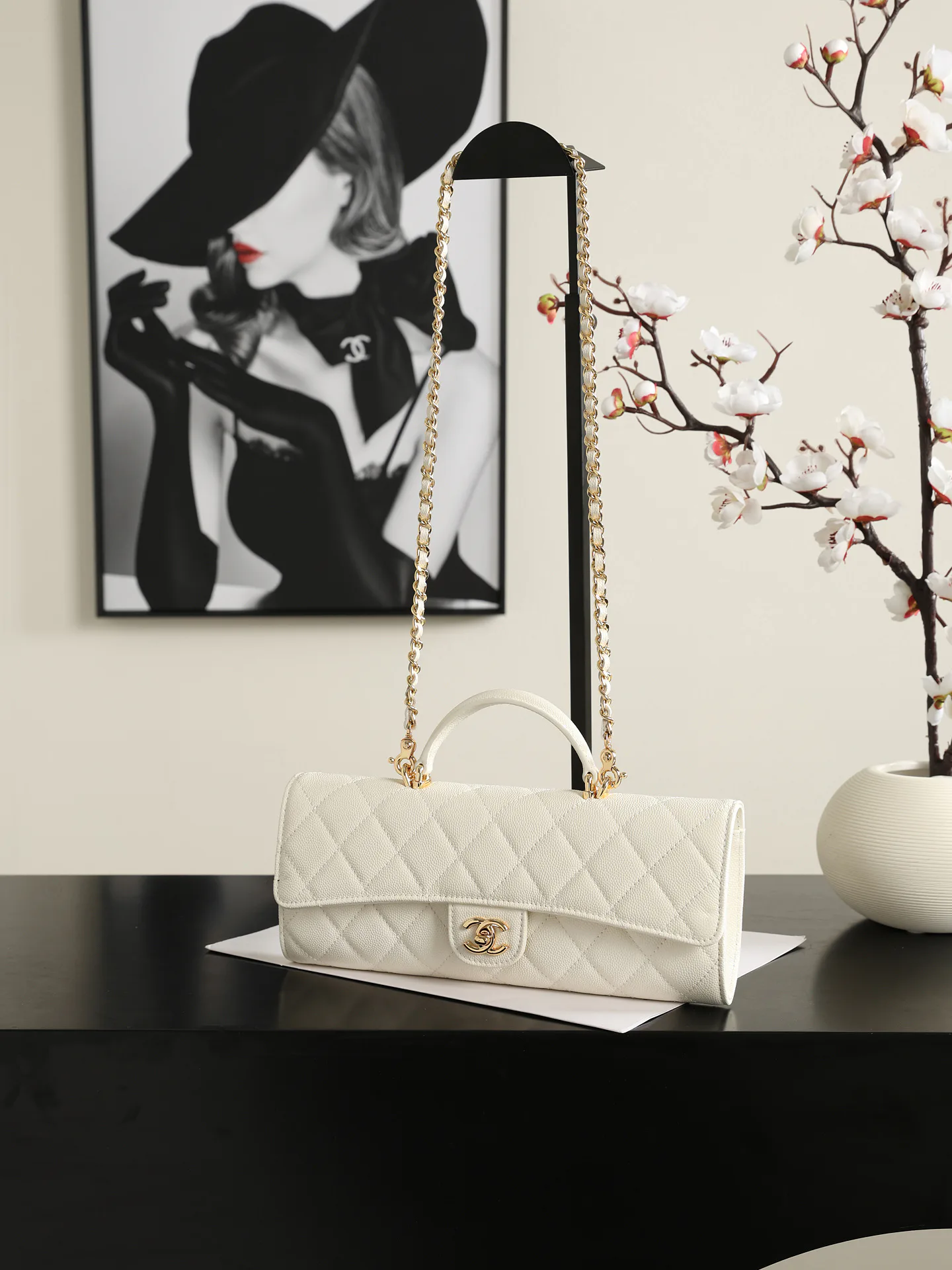 Women's Classic Handbags CHANEL 18000335