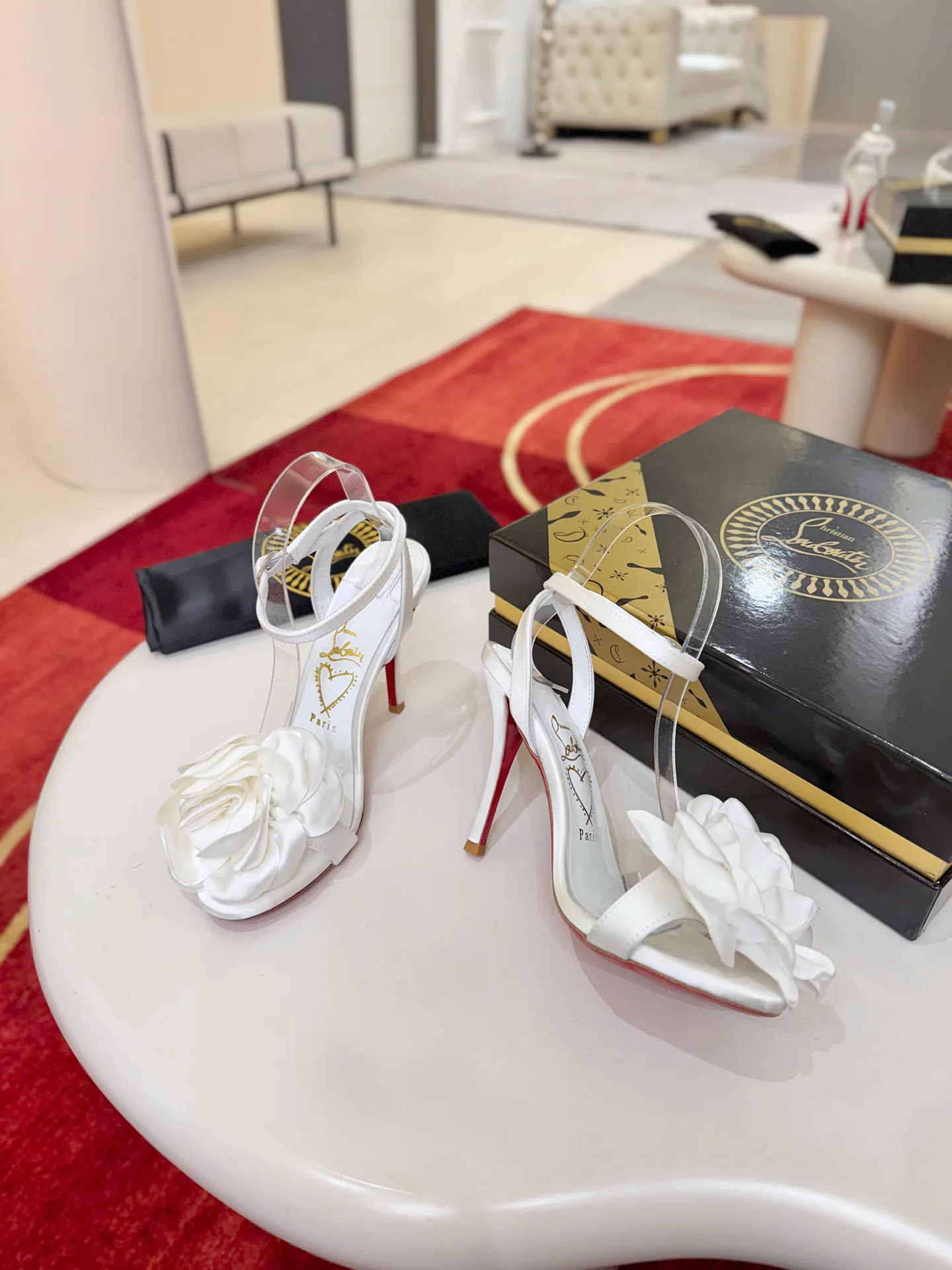 Women's Open-Toe Sandals CHRISTIAN LOUBOUTIN 18275832