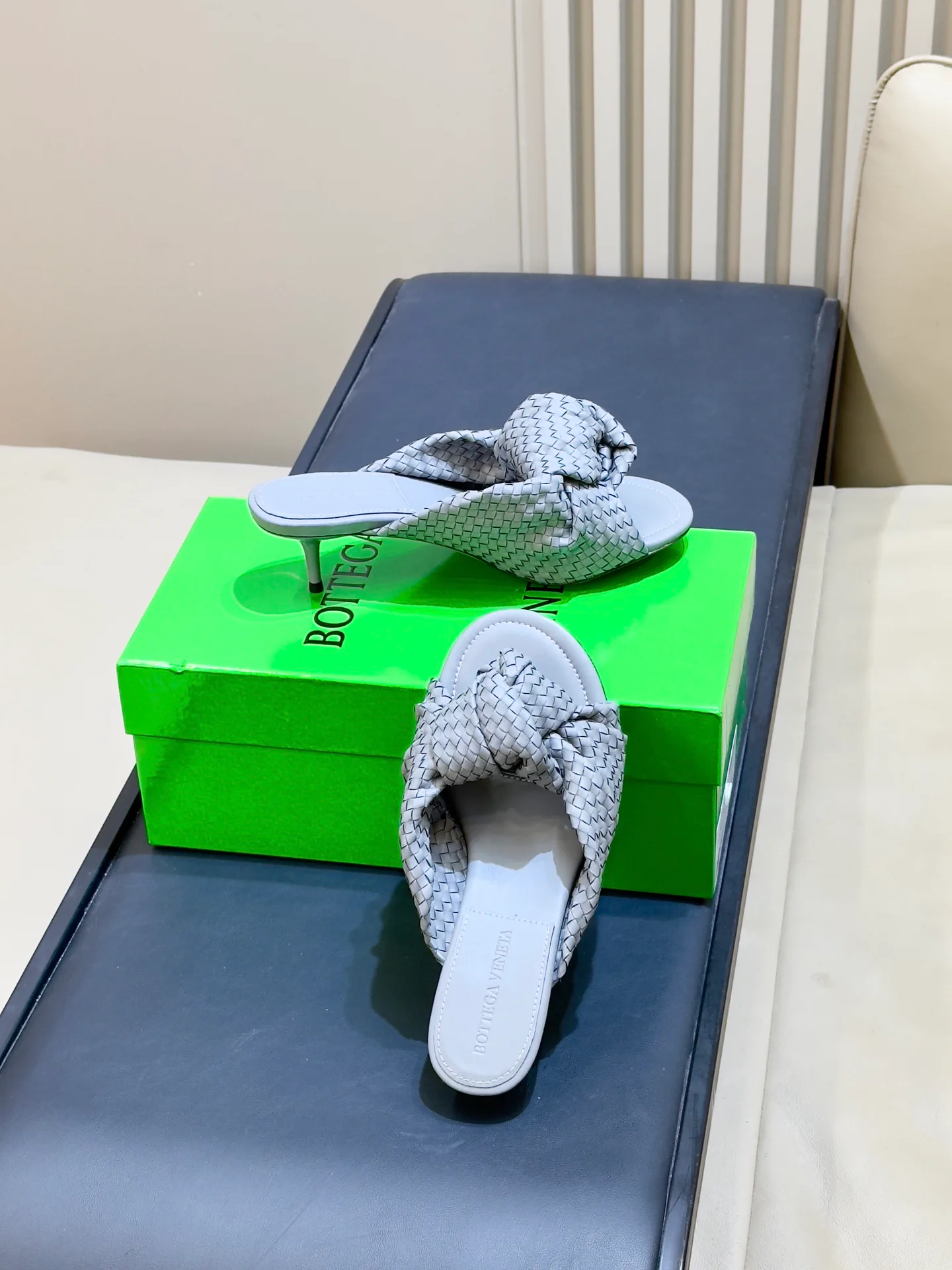 Women's Mules And Clogs BOTTEGA VENETA 18073352