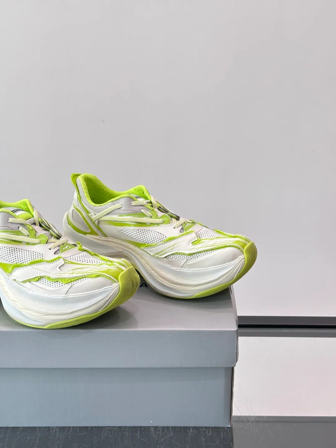 Women's Sneakers BALENCIAGA 17649836