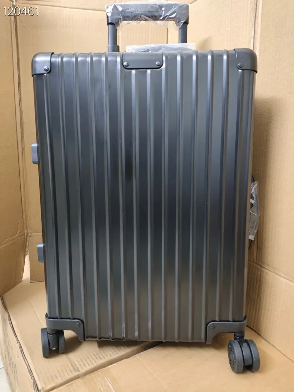 Suitcases RIMOWA 19562305