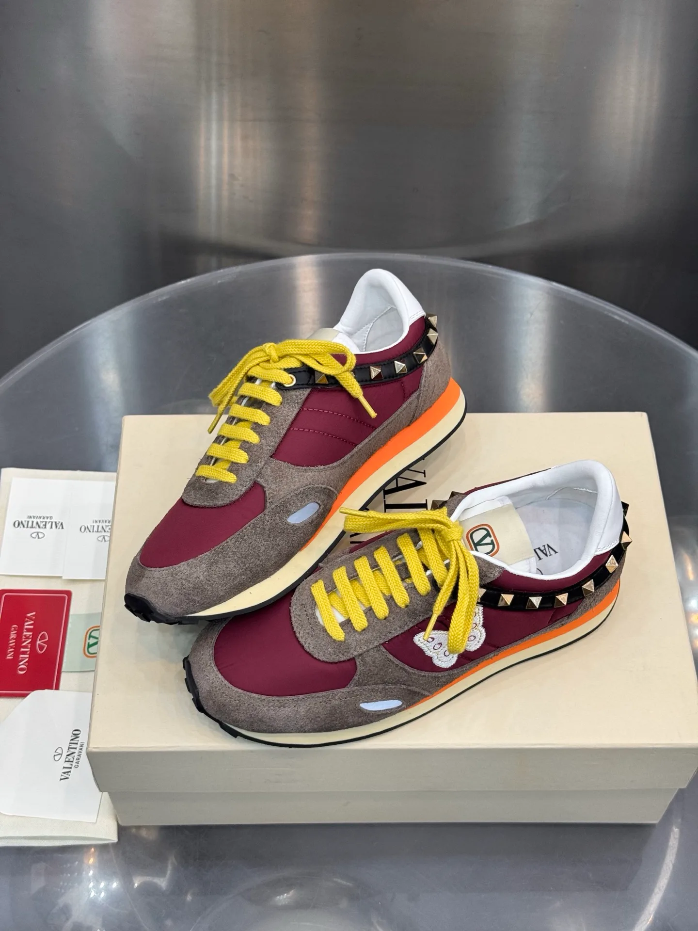 Women's Sneakers VALENTINO 18202511