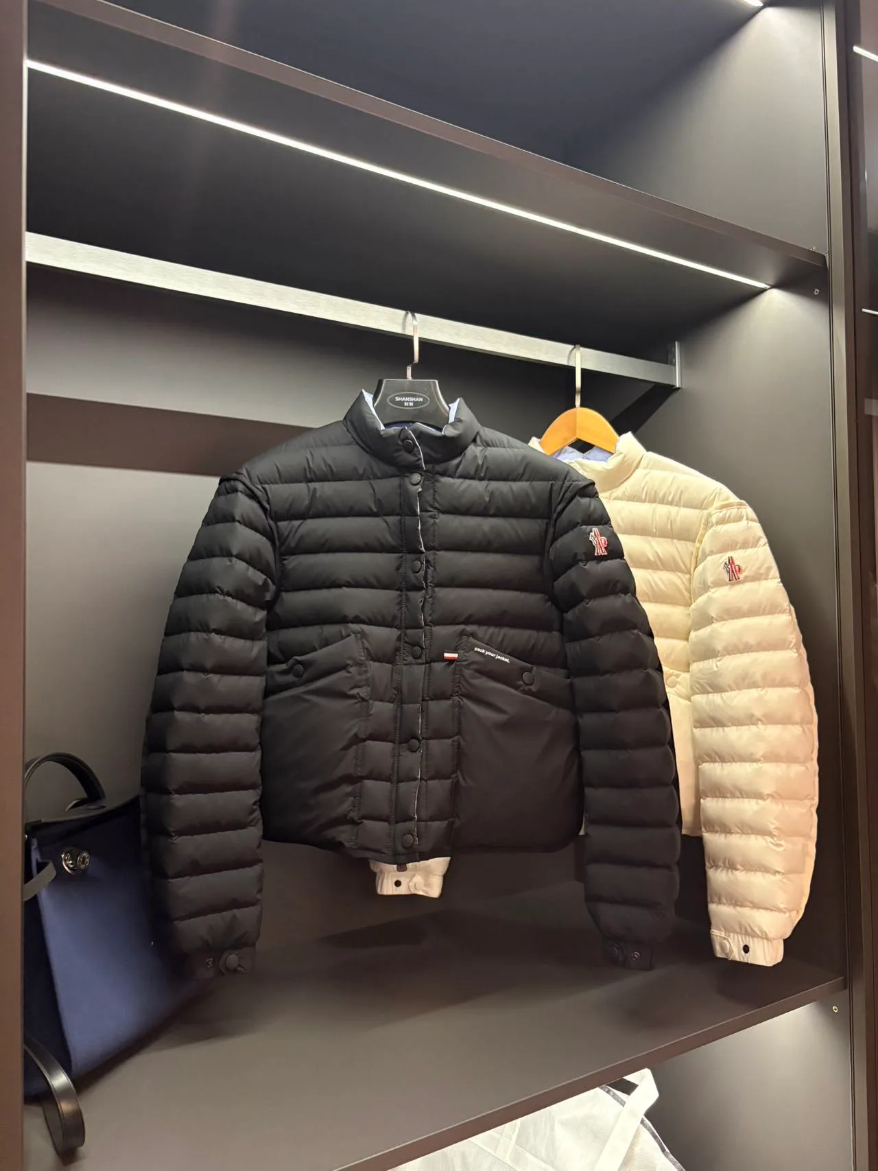 Men's Jackets And Down Jackets MONCLER 18532463