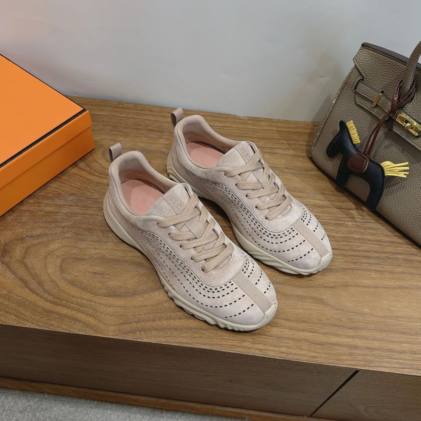 Women's Sneakers HERMES 18230948