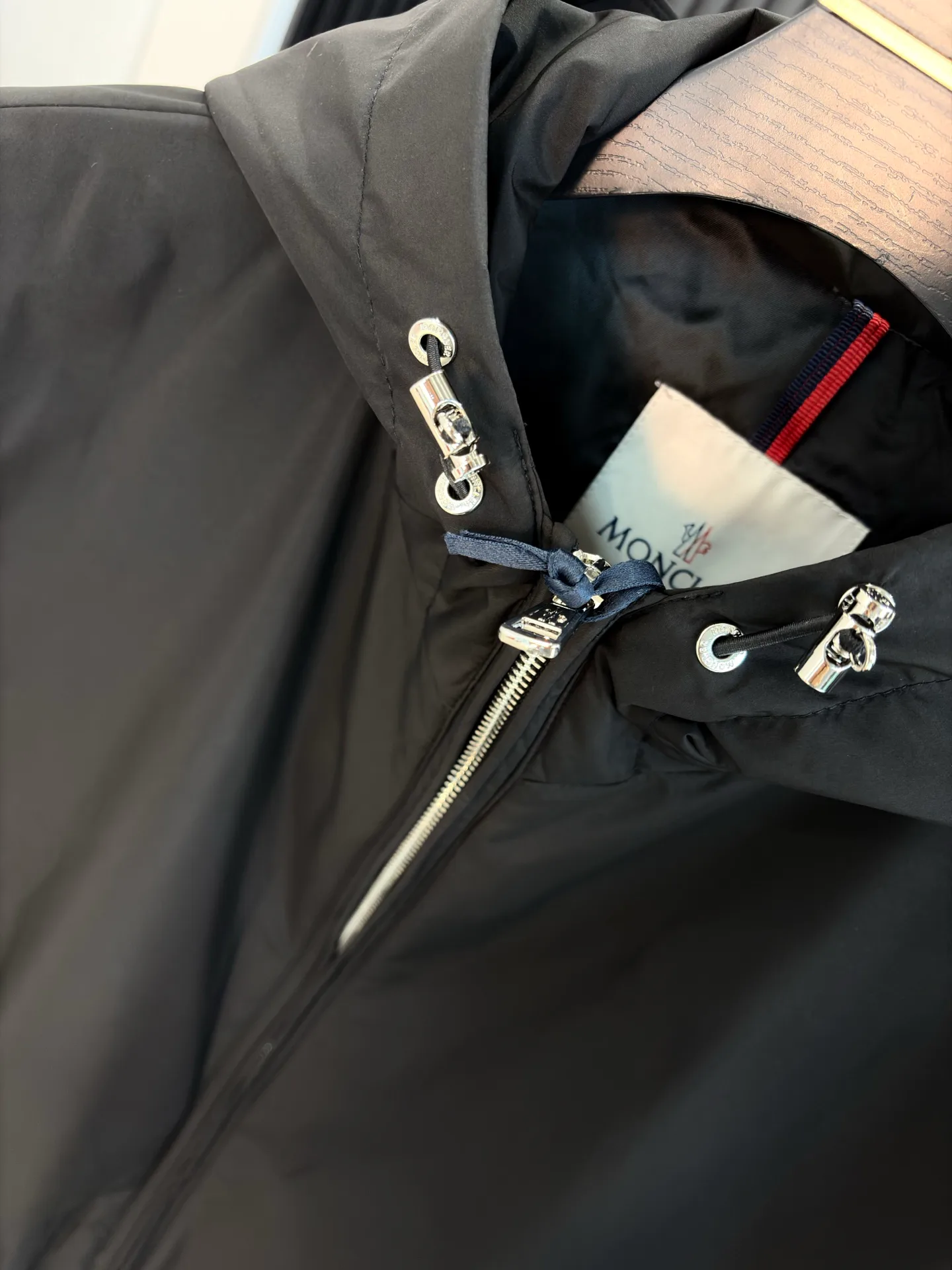 Men's Jackets And Down Jackets MONCLER 18199456