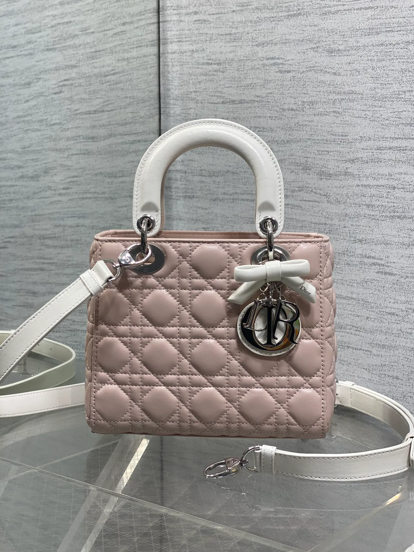 Women's Classic Handbags CHRISTIAN DIOR 18392922