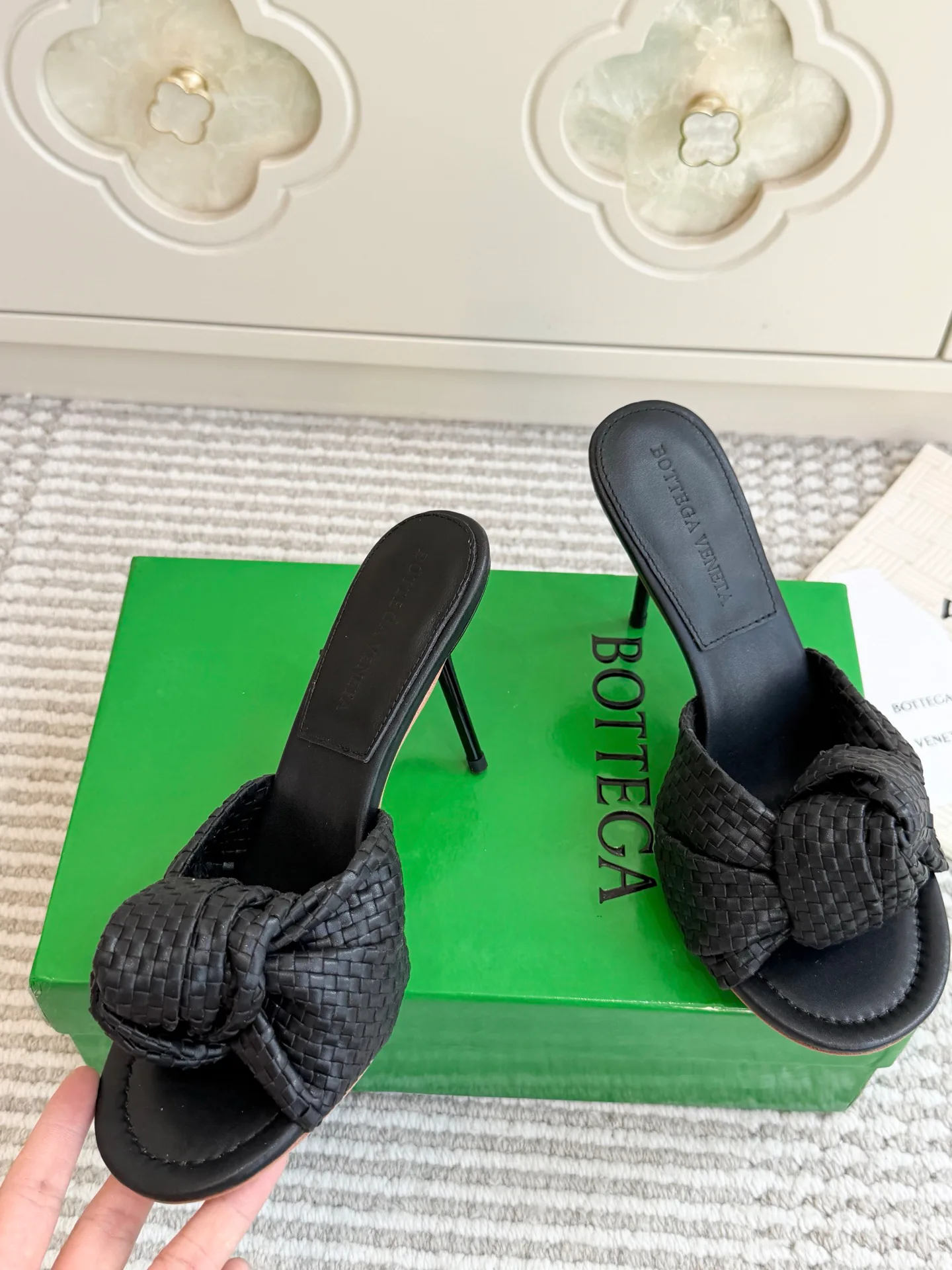 Women's Mules And Clogs BOTTEGA VENETA 18414220