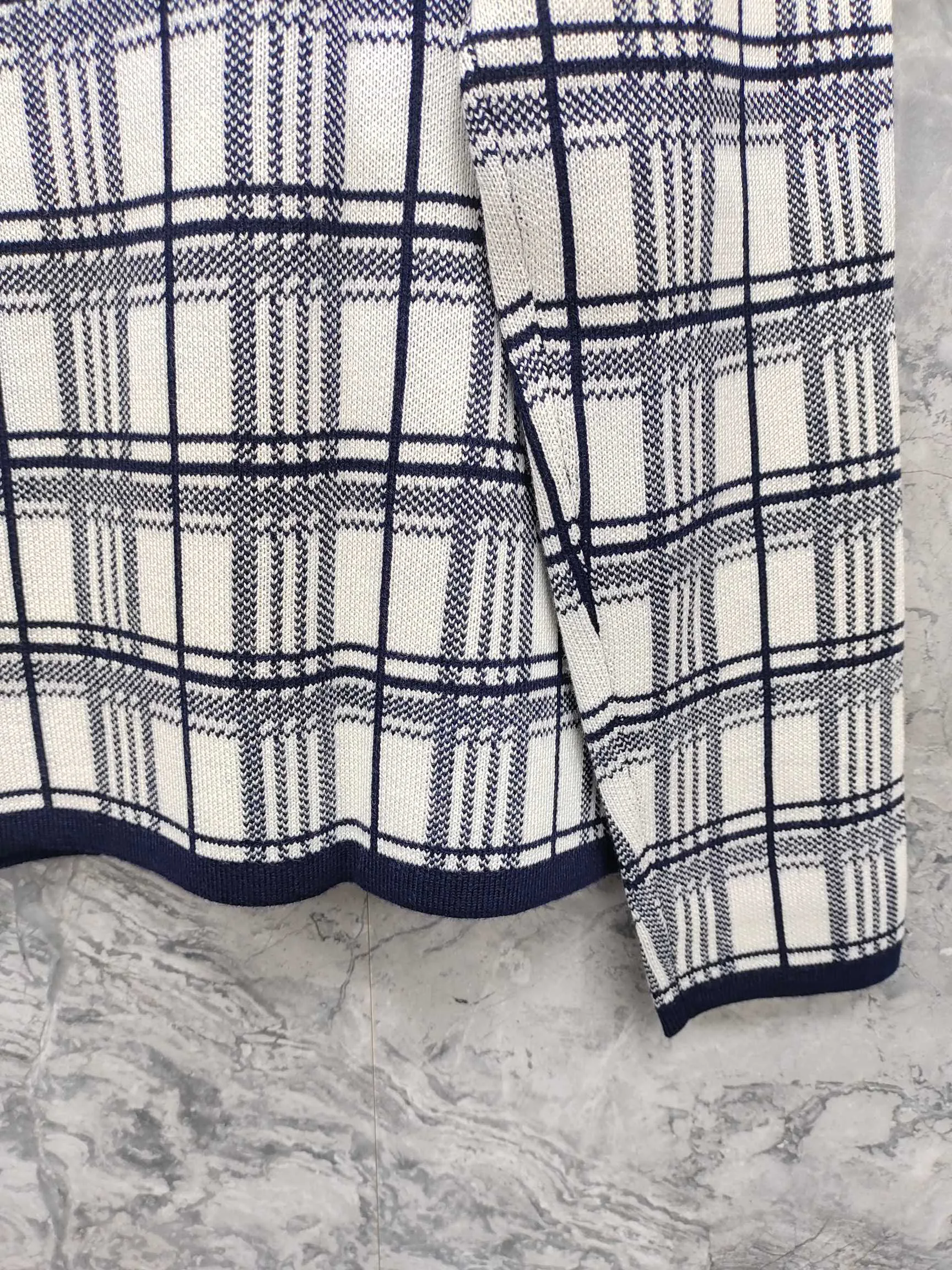 Women's Jumpers And Sweaters BURBERRY 18417246