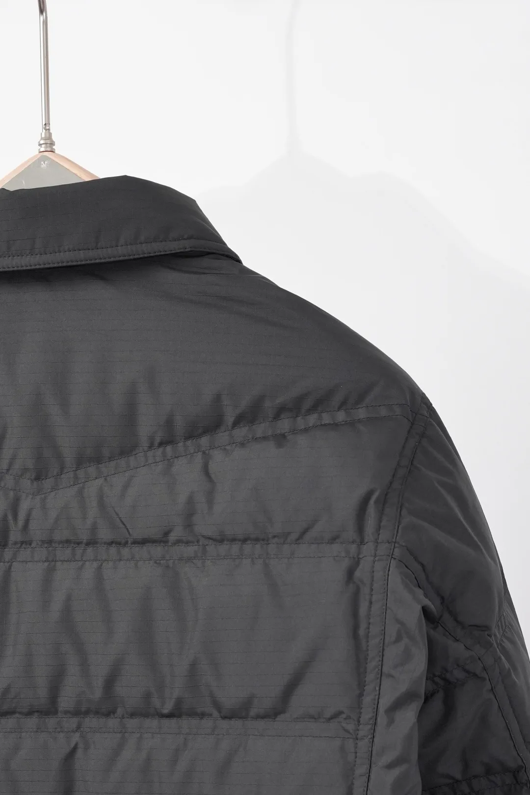 Men's Jackets And Down Jackets MONCLER 18507098
