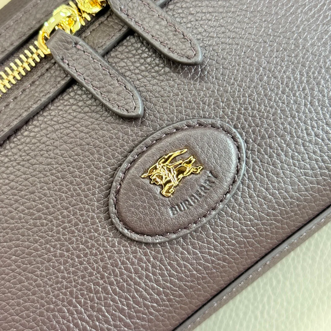 Women's Classic Handbags BURBERRY 18362279