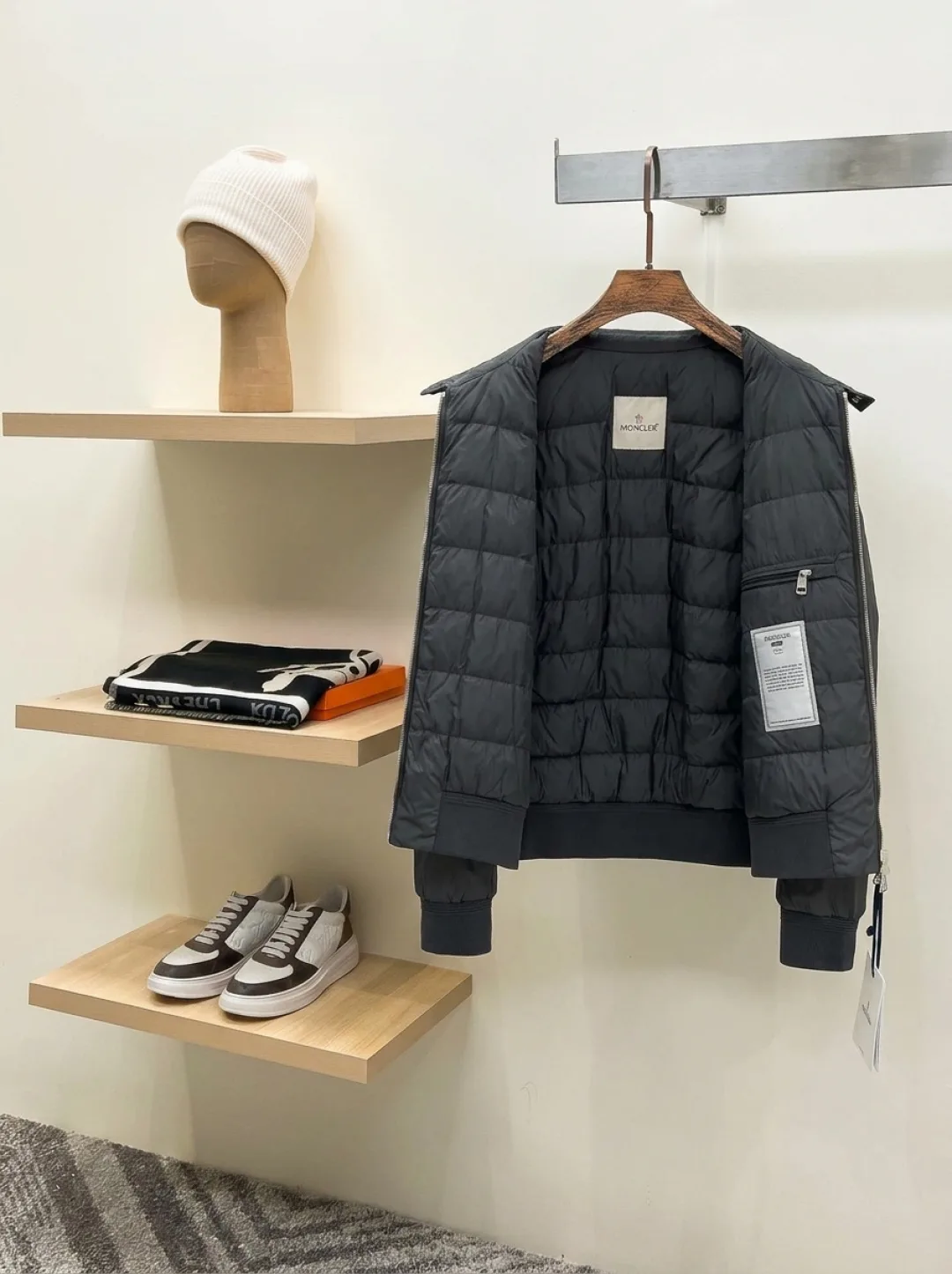 Куртки И Пуховики Мужские Prada 18596601