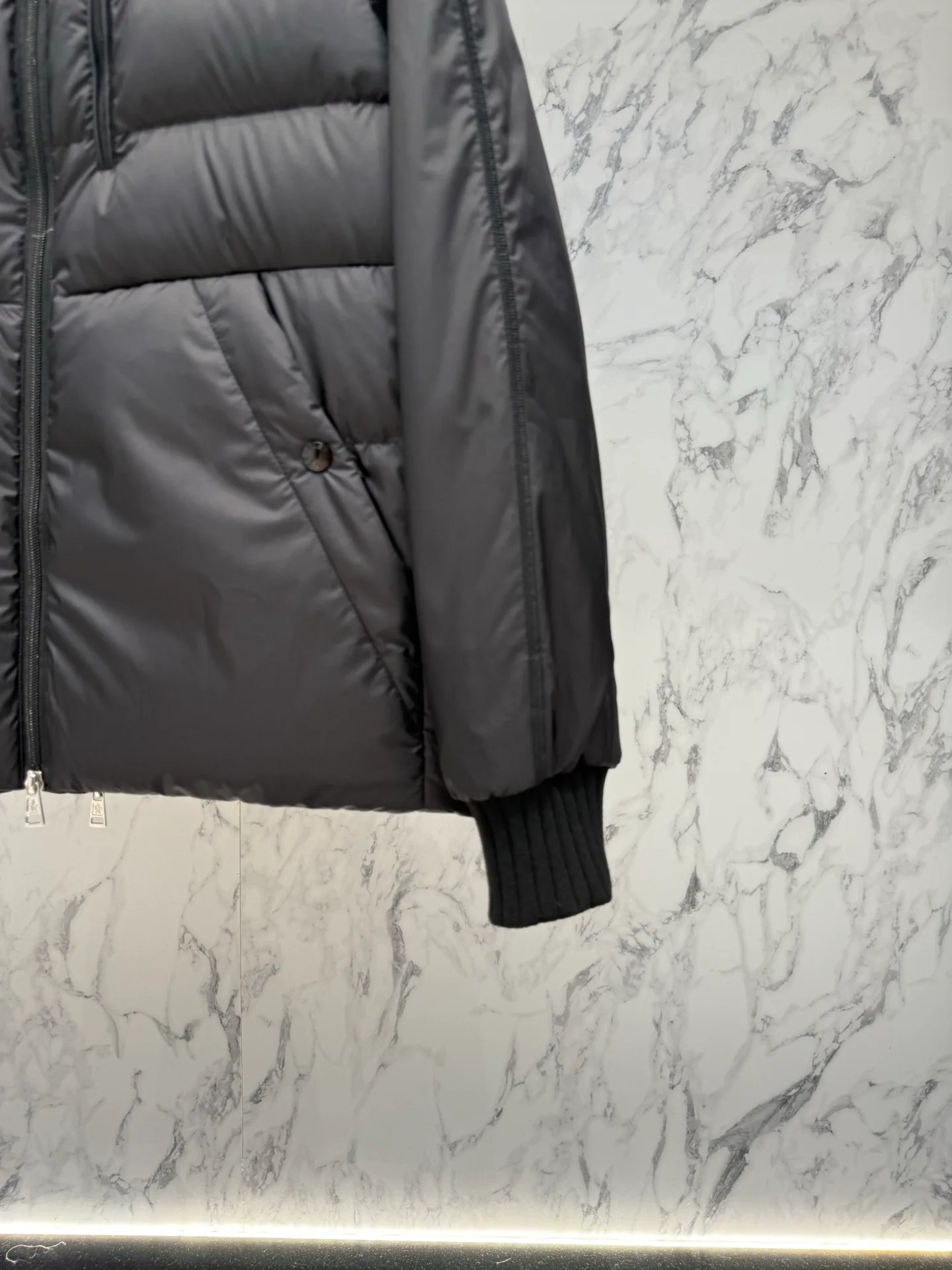 Men's Jackets And Down Jackets MONCLER 17808984