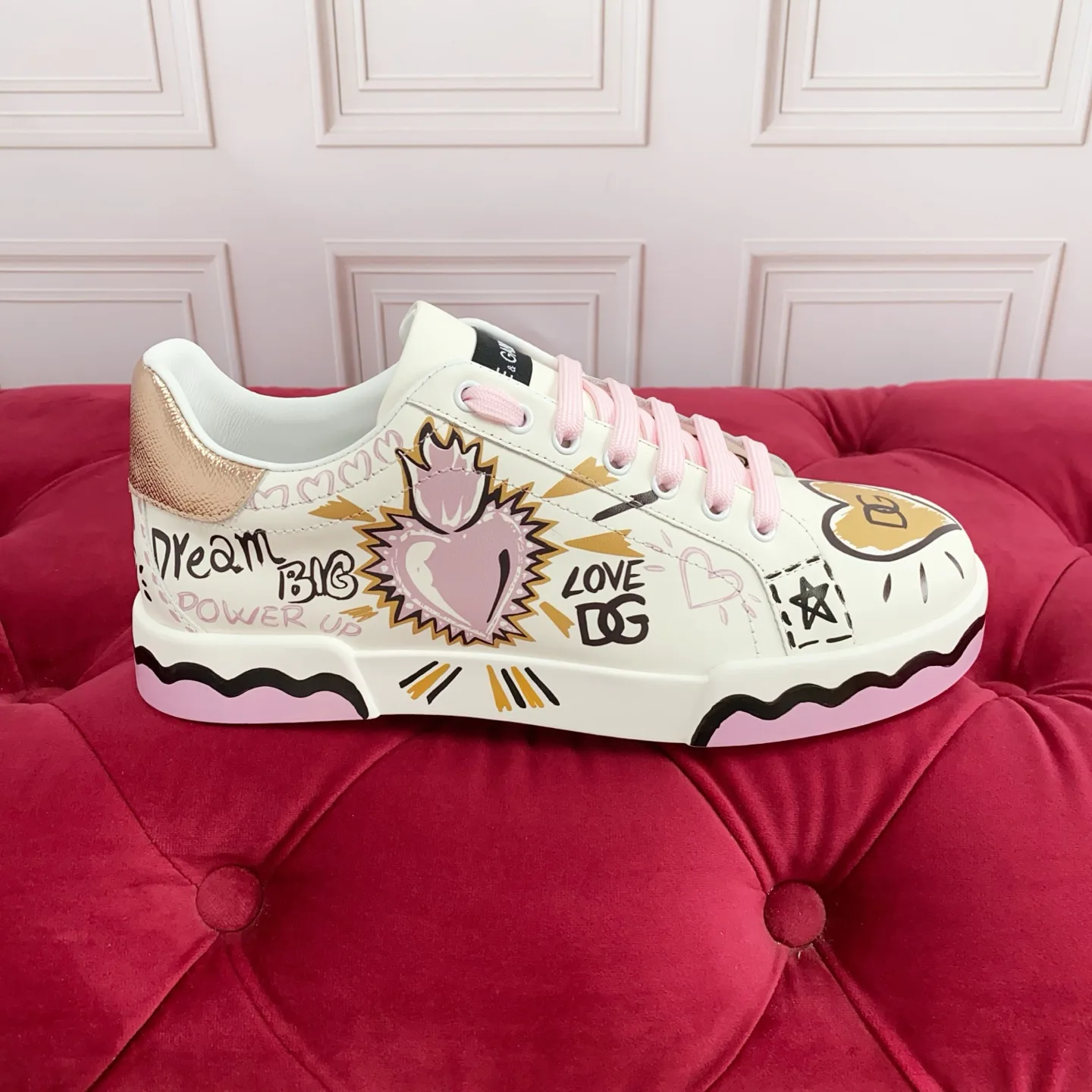 Кроссовки Женские Dolce & Gabbana 18618114