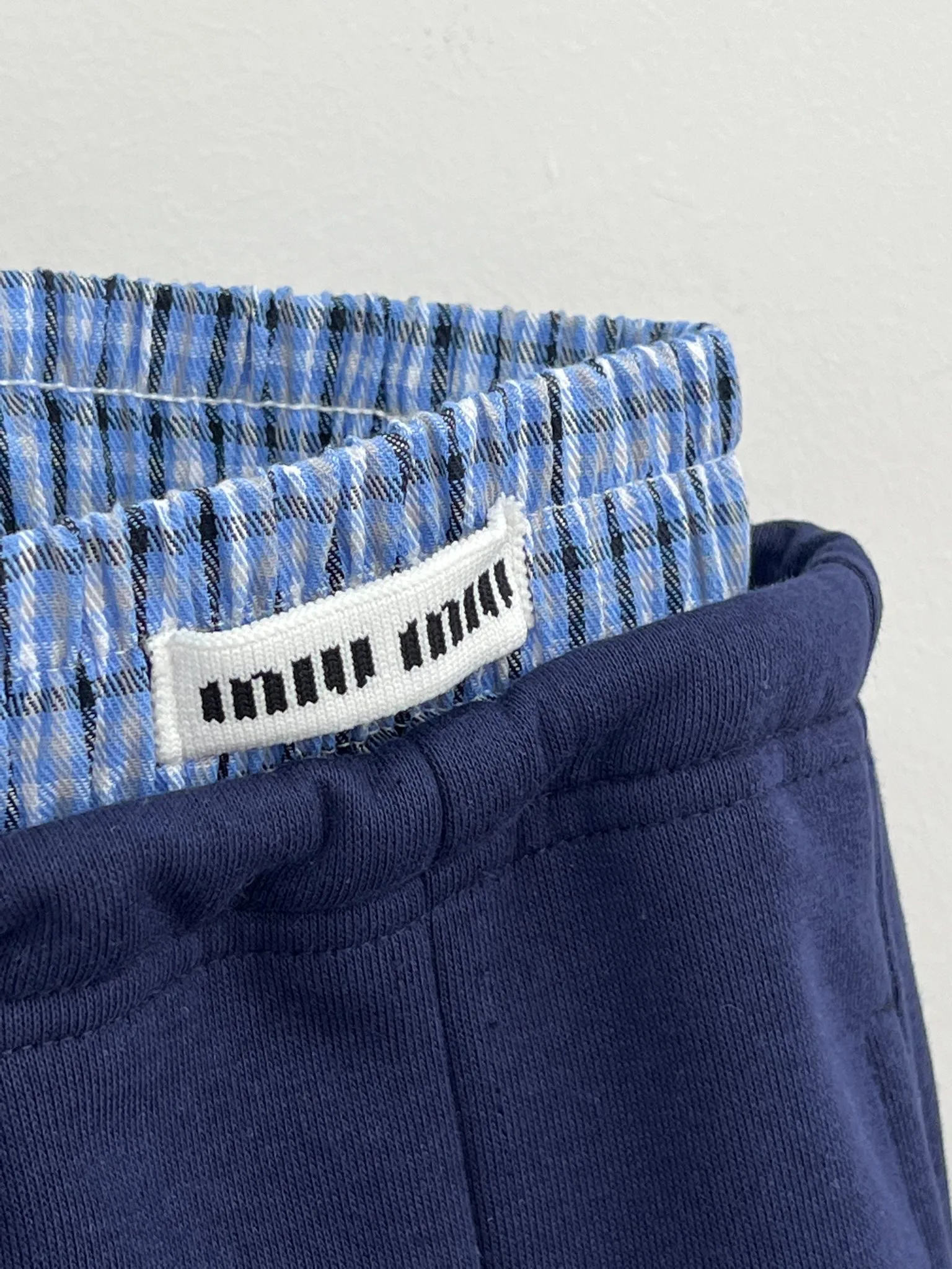 Women's Trousers MIU MIU 17950169