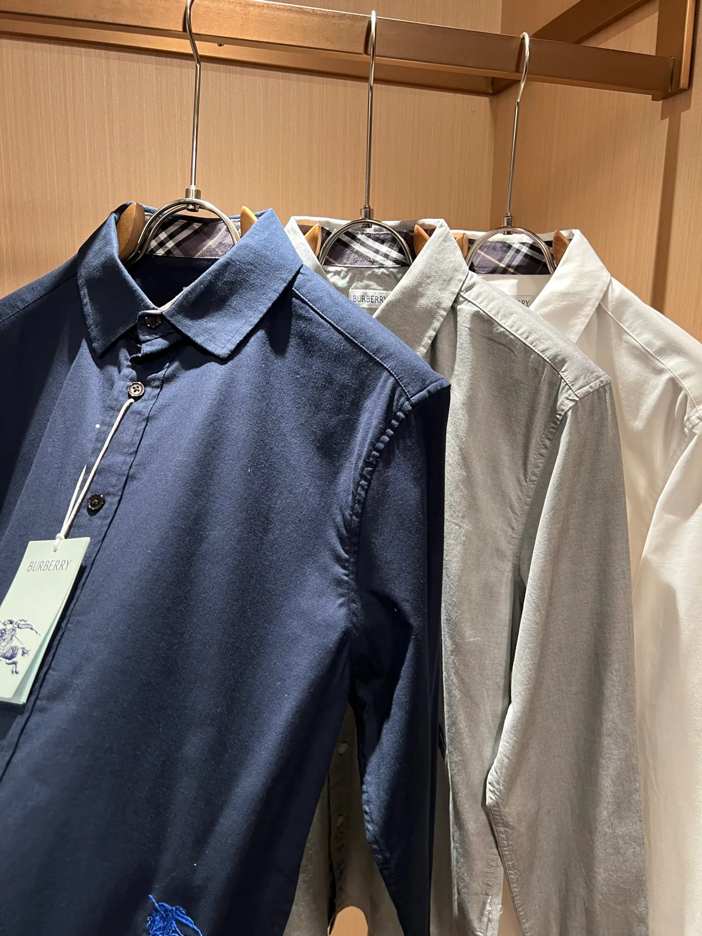 Men's Shirts BURBERRY 18395747