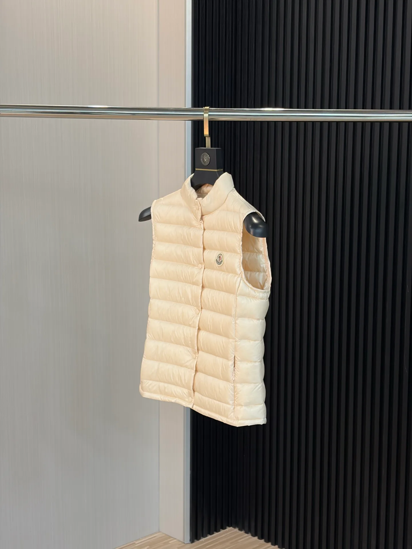 Women's Vests MONCLER 18048233