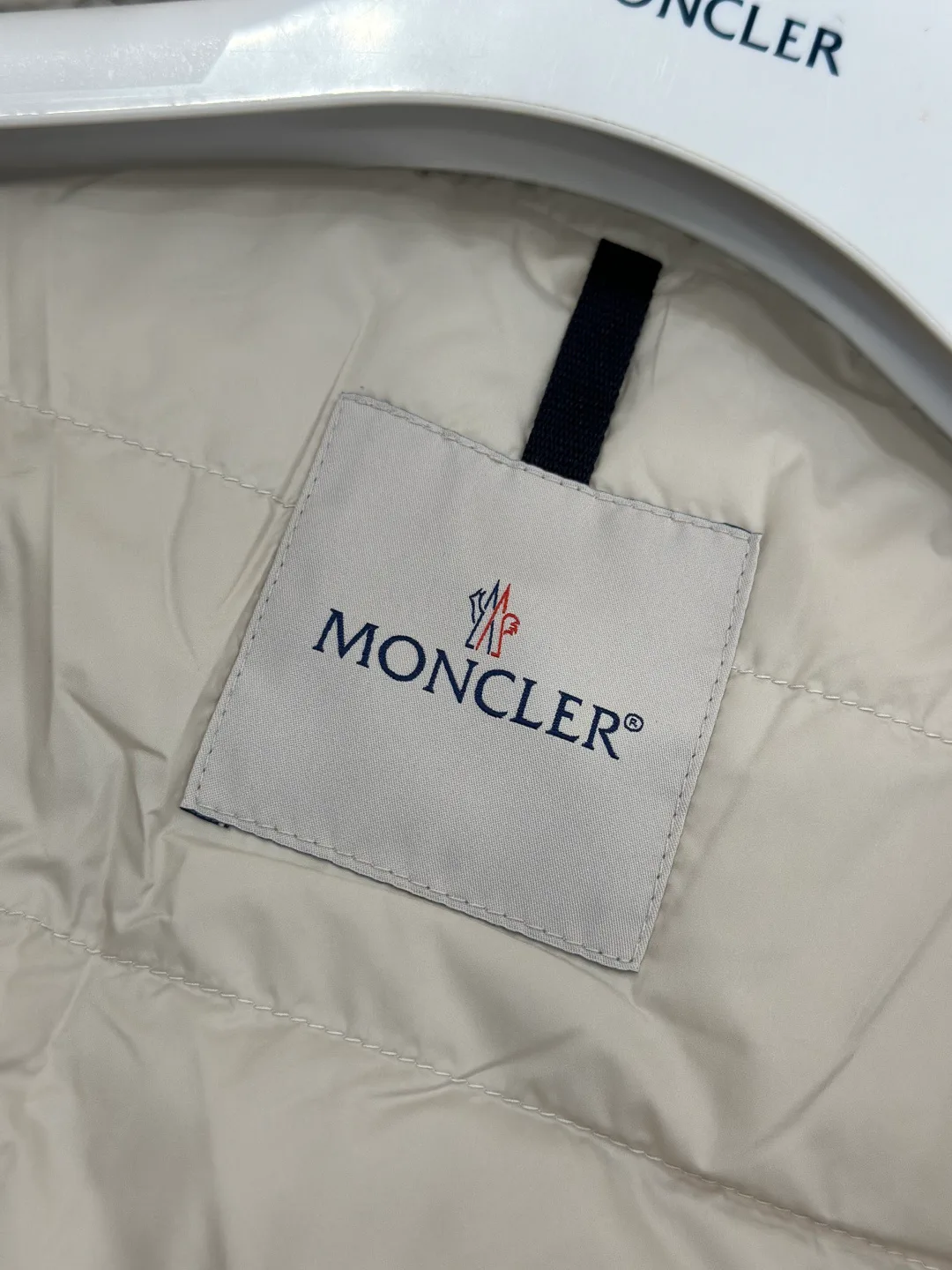 Men's Jackets And Down Jackets MONCLER 18461341