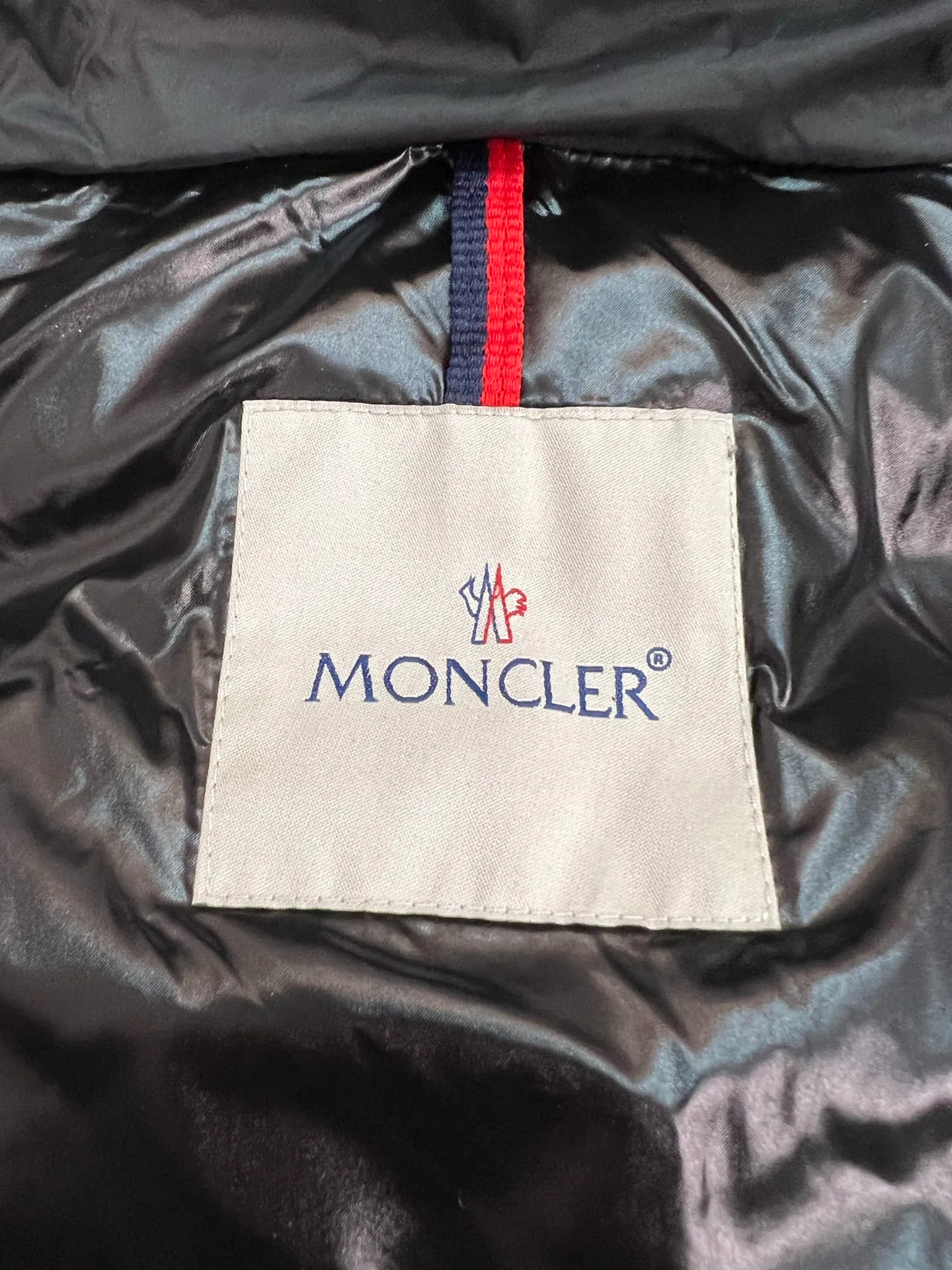 Куртки И Пуховики Женские Moncler 18599881