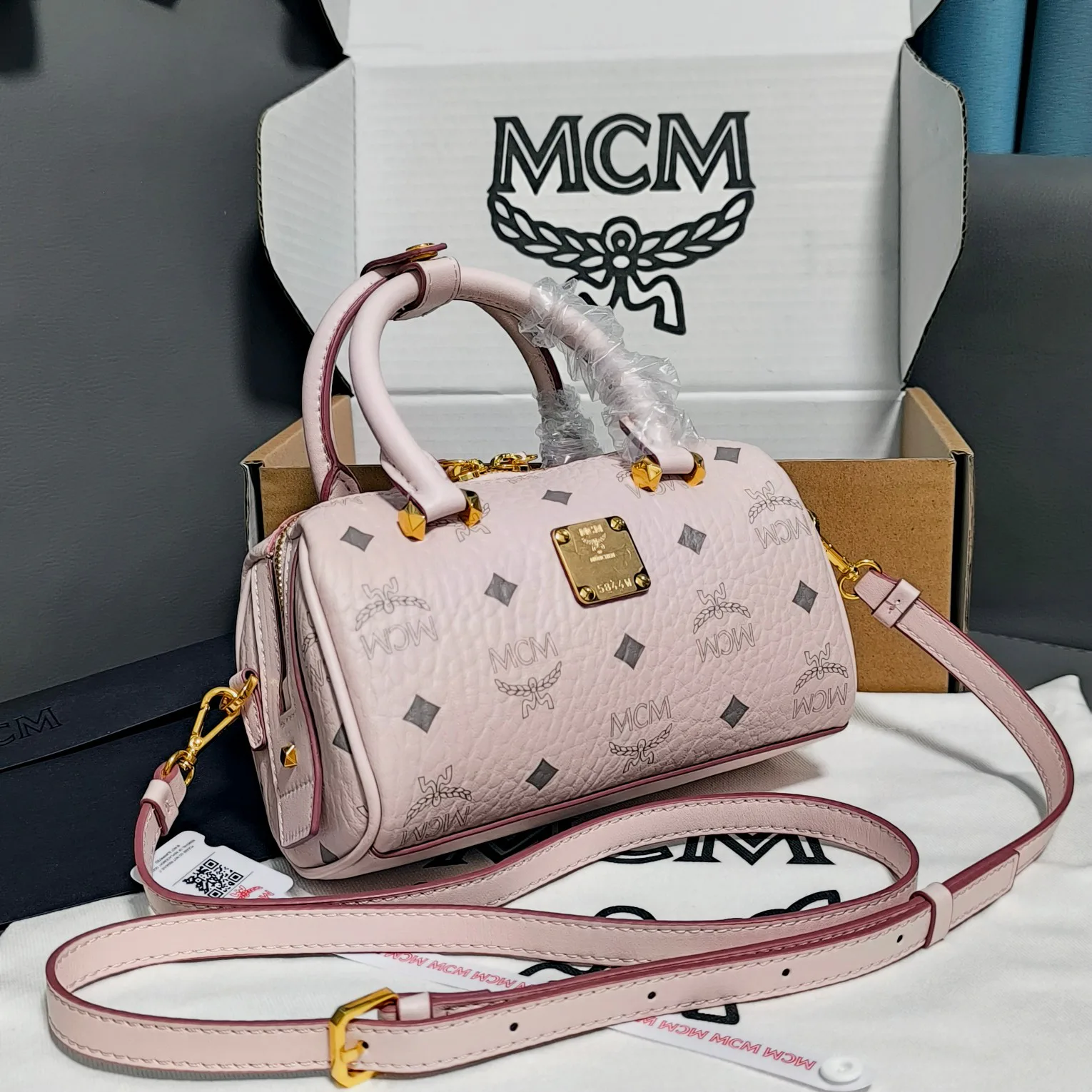 Women's Classic Handbags MCM 17896740