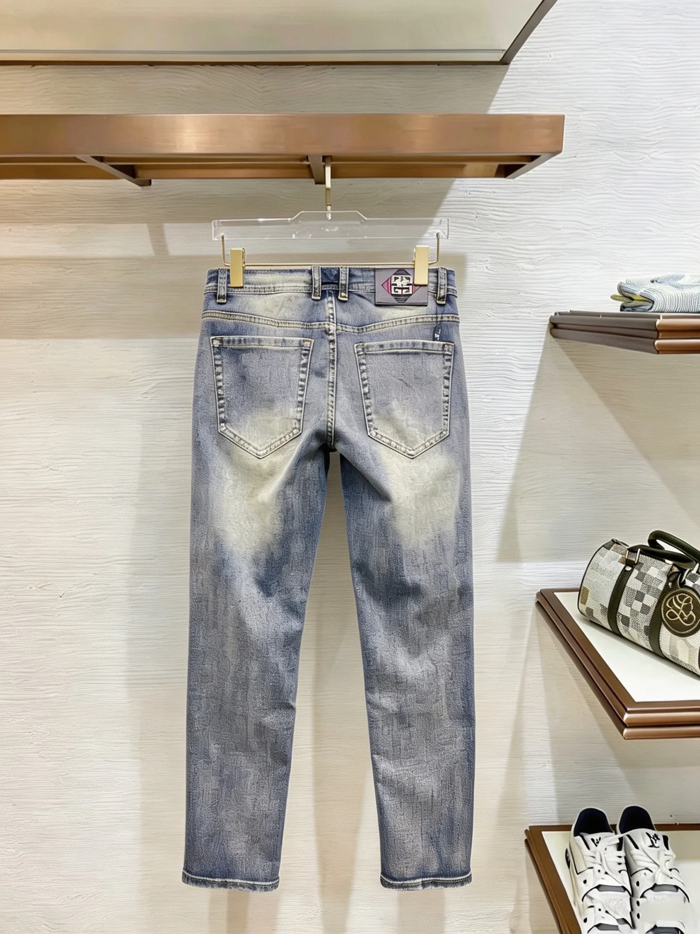 Men's Jeans GIVENCHY 18098423