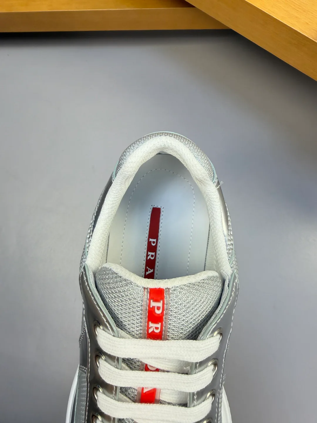 Men's Sneakers PRADA 17955079