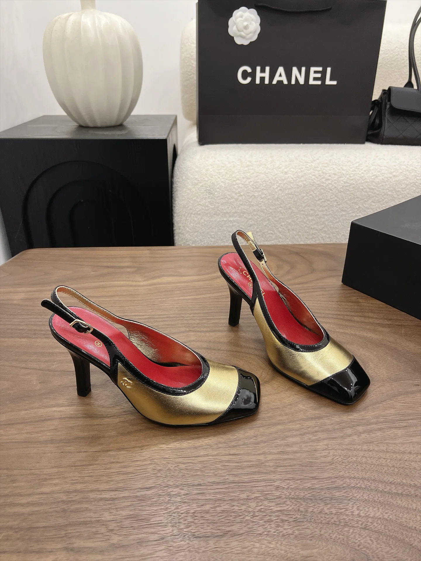 Women's Heels CHANEL 17815449
