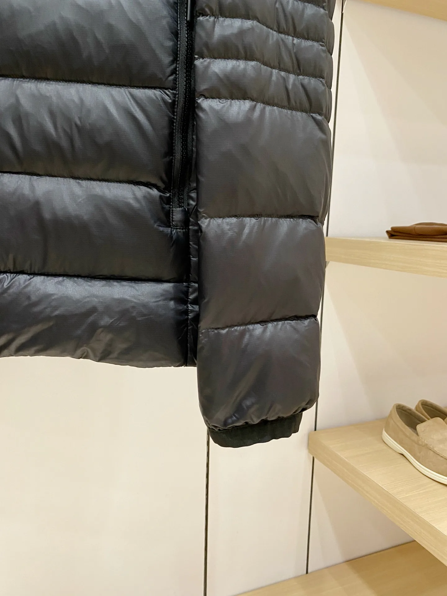 Куртки И Пуховики Мужские Canada Goose 18584906