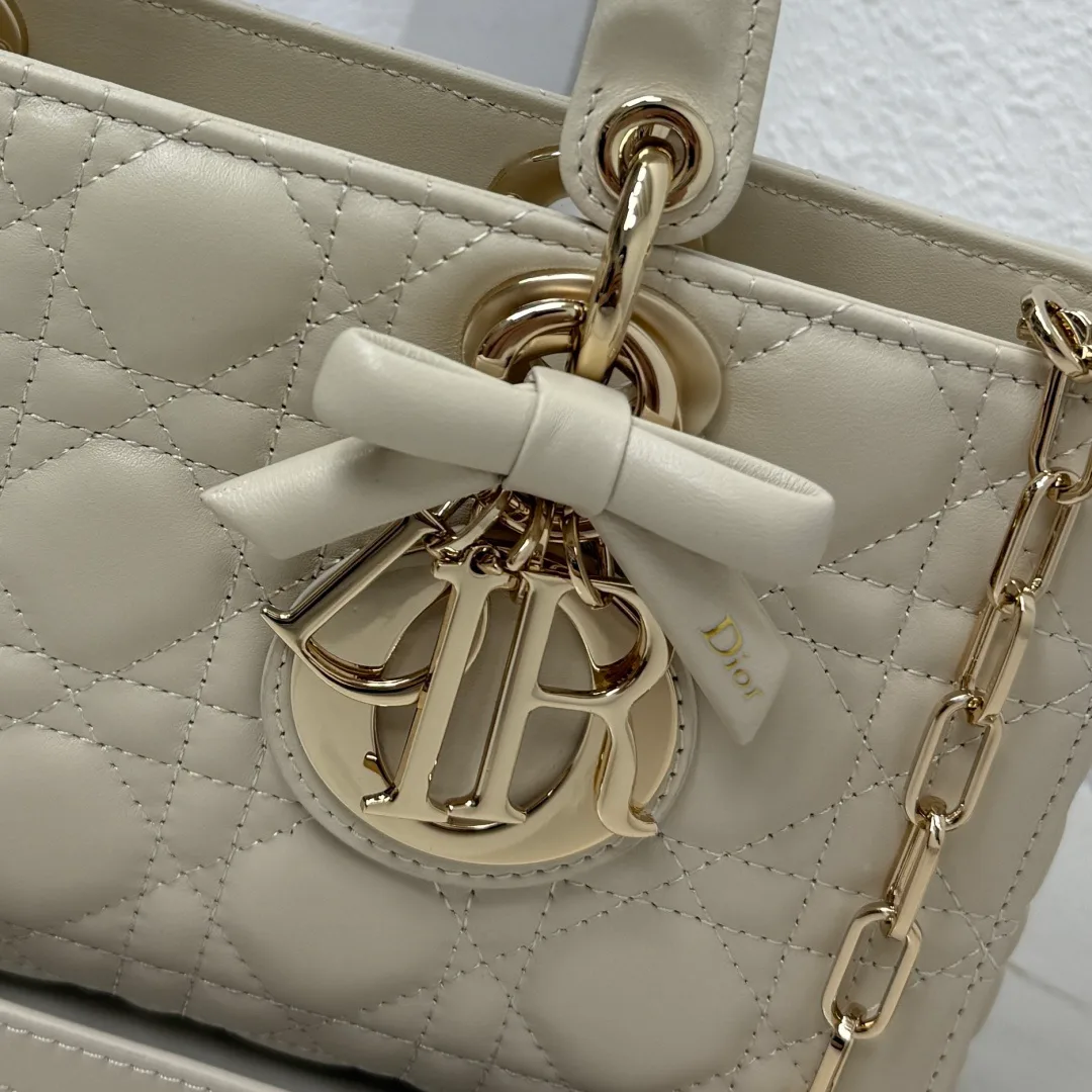 Women's Classic Handbags CHRISTIAN DIOR 17601432