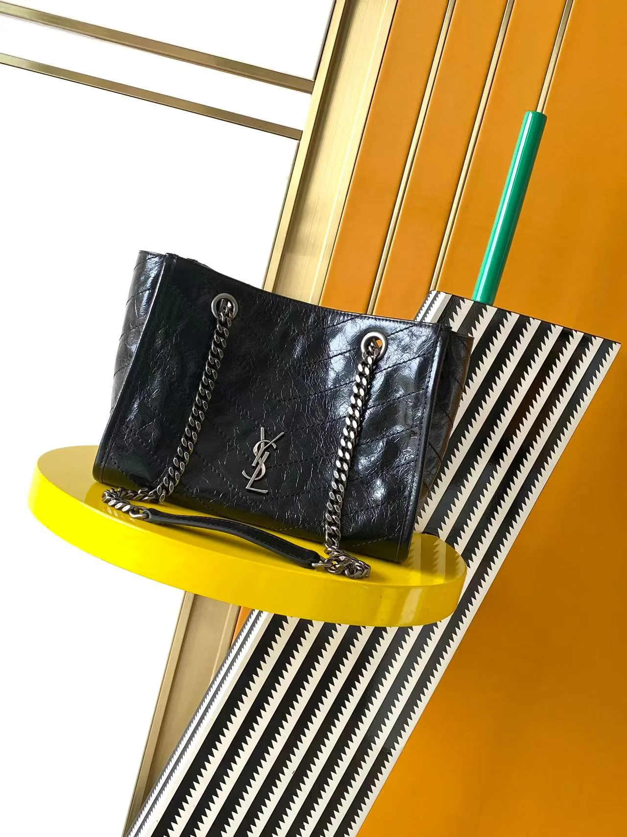 Women's Classic Handbags SAINT LAURENT 17629563