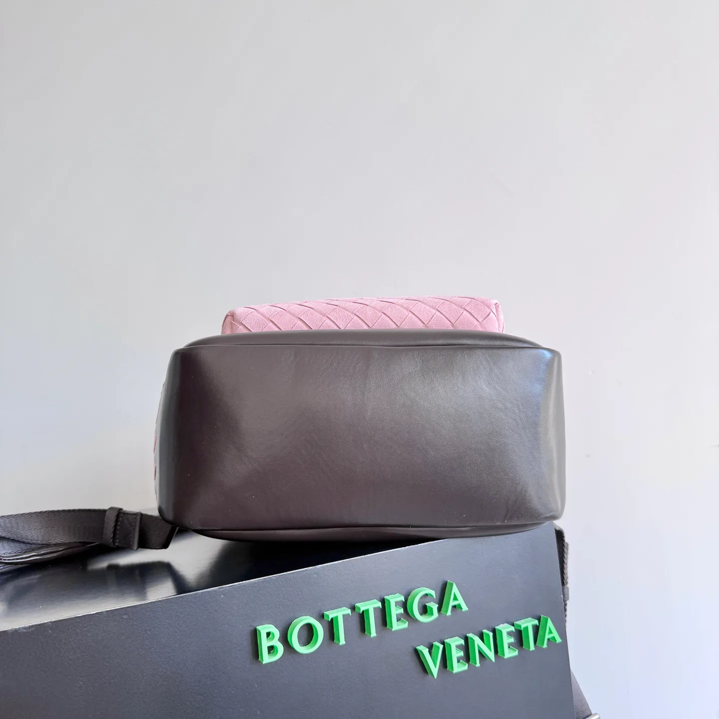 Women's Backpacks BOTTEGA VENETA 18321460