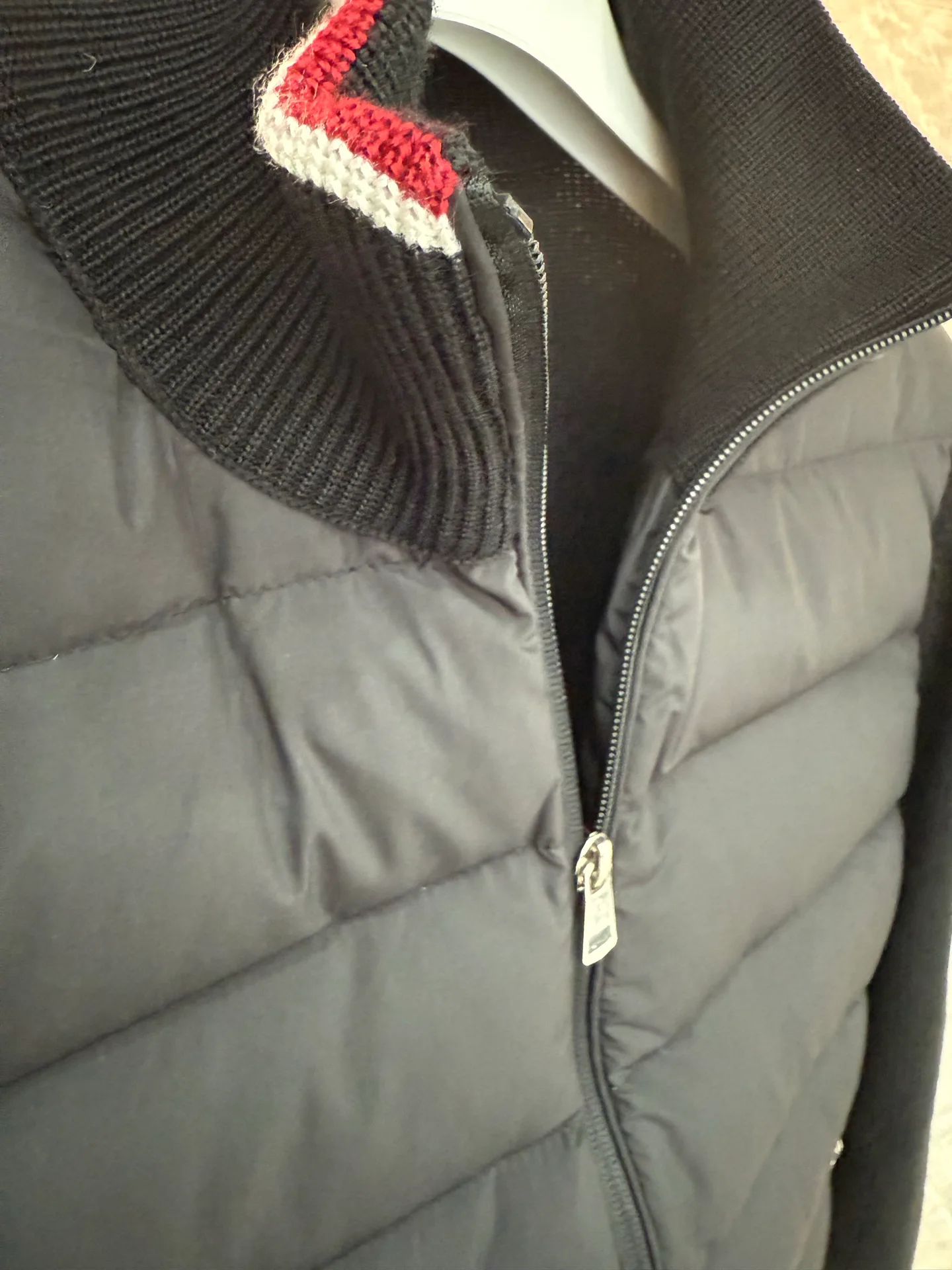Куртки И Пуховики Мужские Moncler 18599813