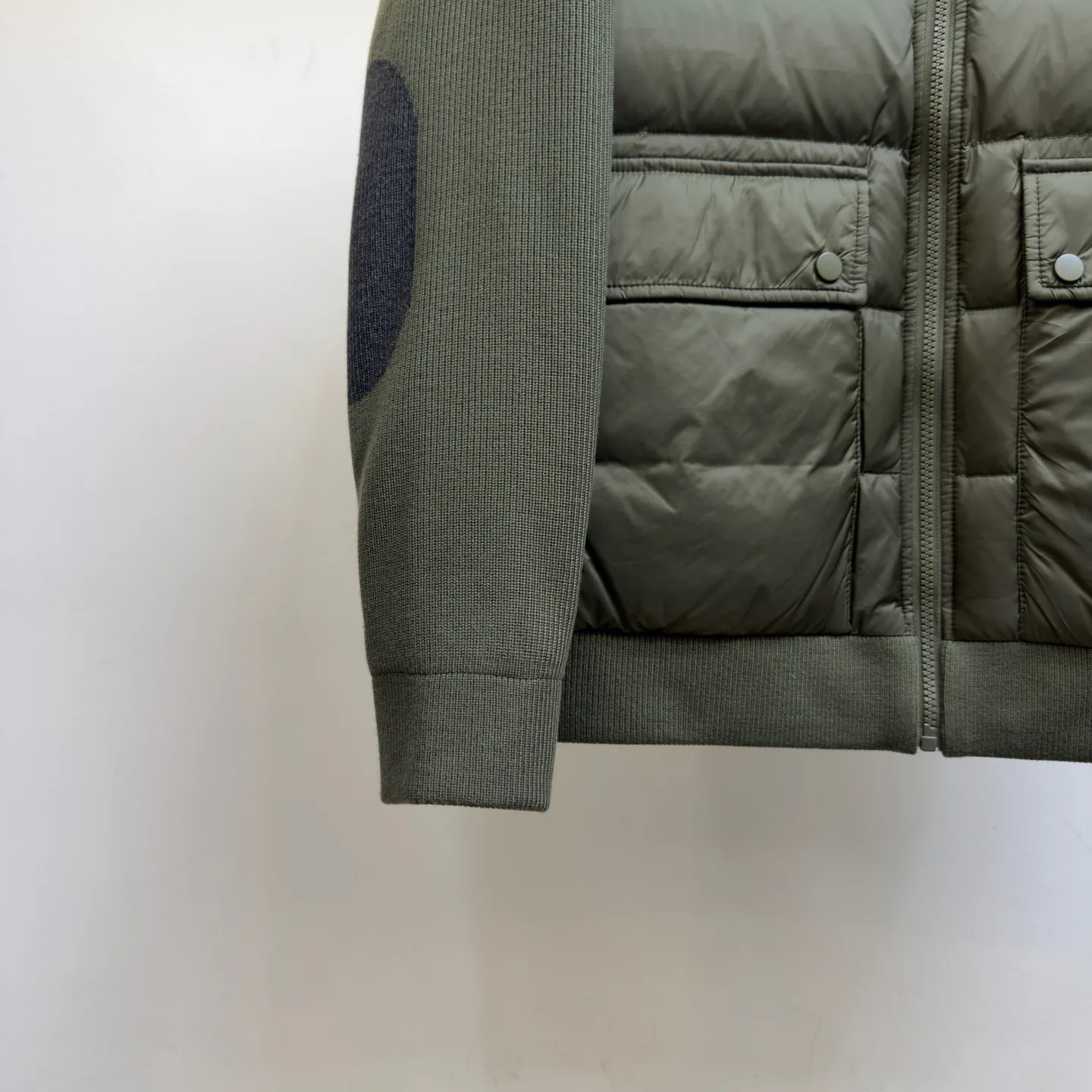 Men's Jackets And Down Jackets MONCLER 18048019
