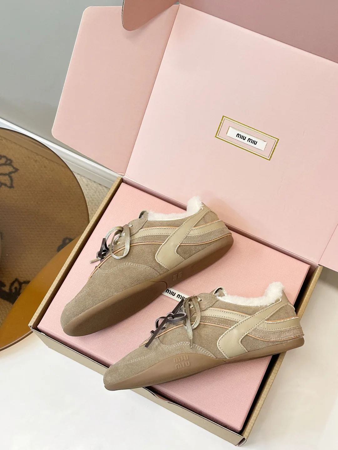Women's Sneakers MIU MIU 18164564